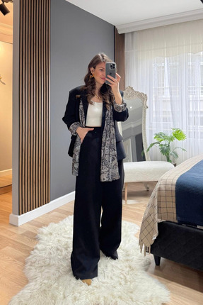 Saten Astarlı Fularlı Ceket Pantolon Takım Siyah Image 4