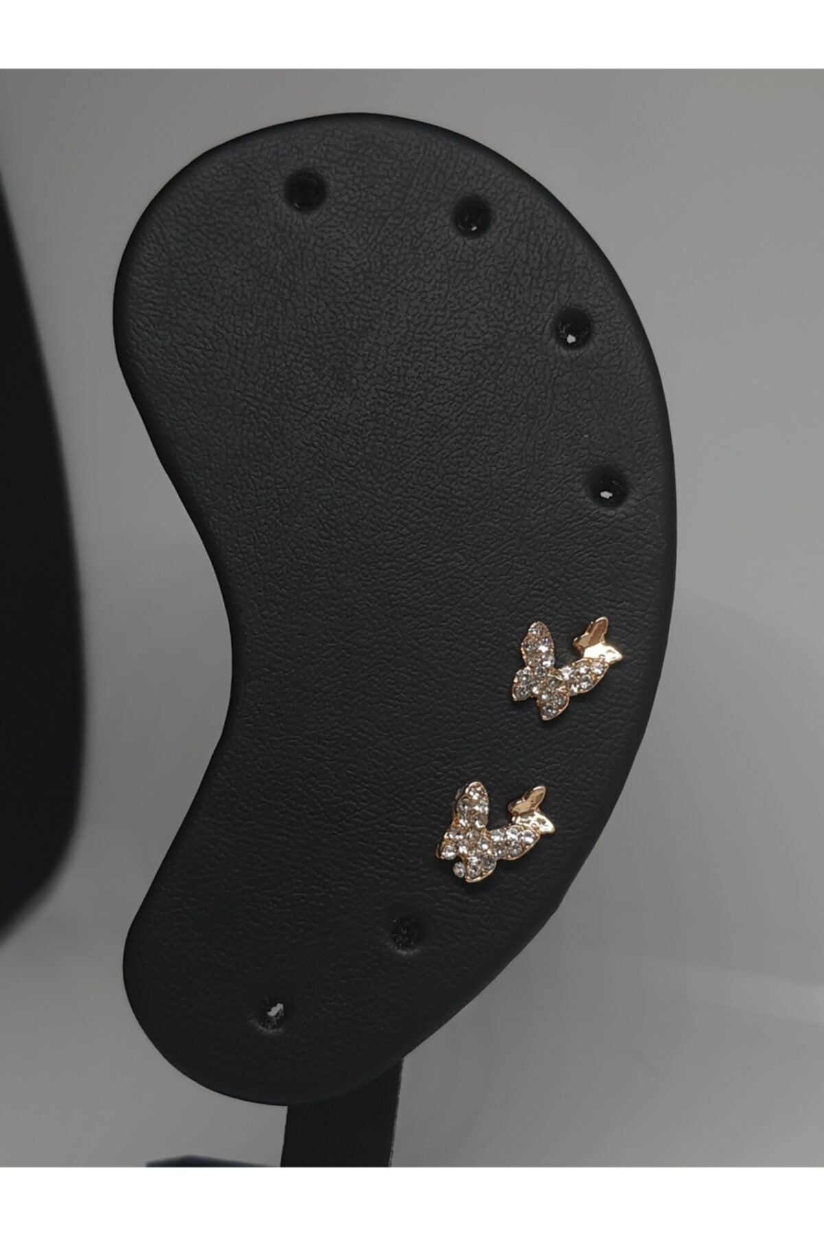 Dark Moon Accessories Minimal Kelebek Küpe Gold