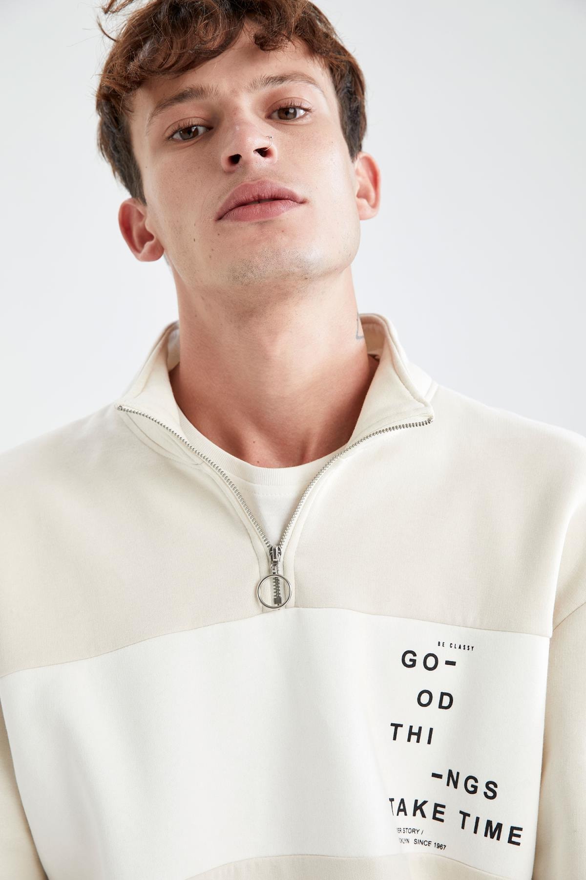 DeFacto Boxy Fit Balıkçı Yaka Uzun Kollu Içi Yumuşak Tüylü Sweatshirt