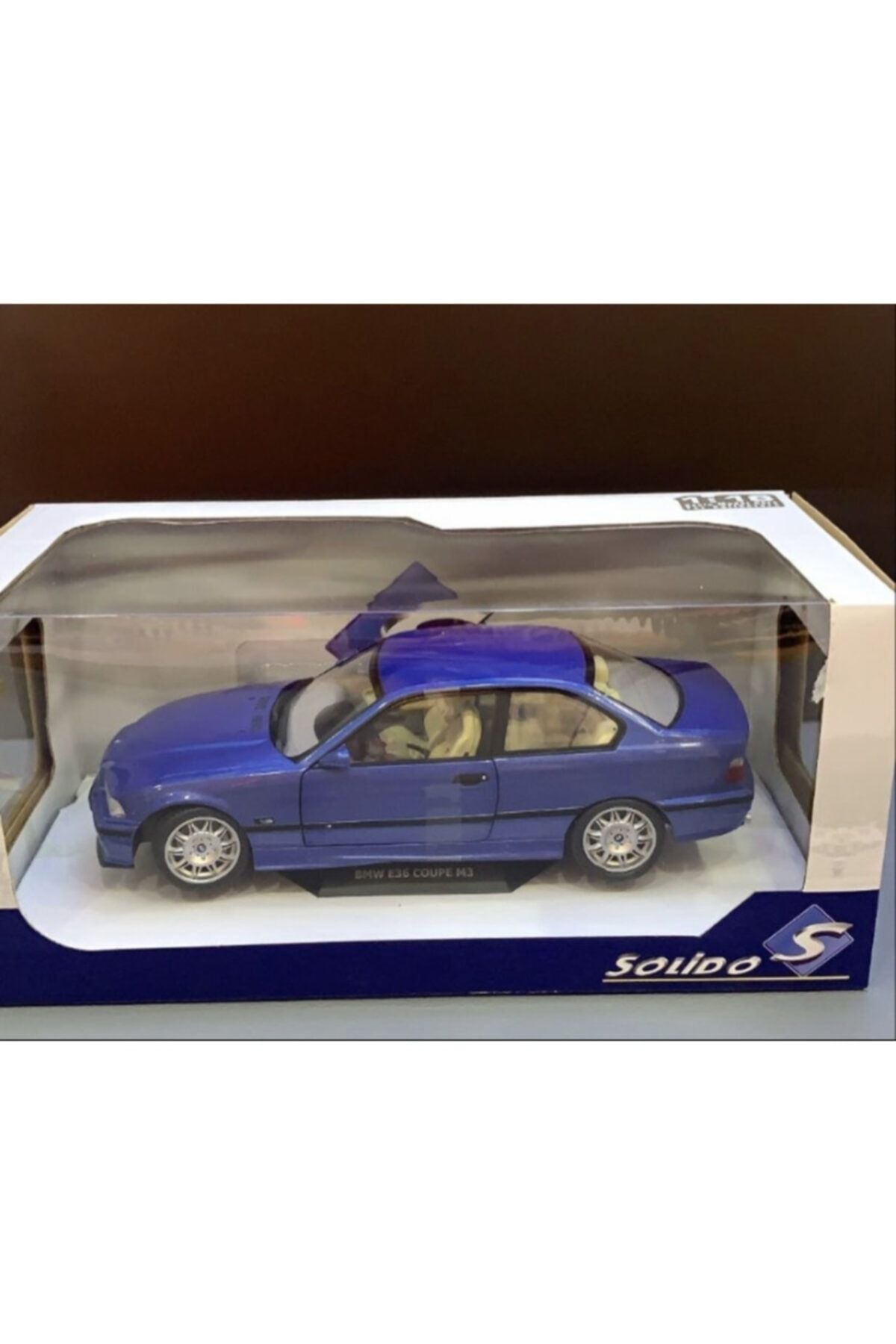Bmw 3 Serisi E36 (19911998) 1/18 1994 Bmw E36 Coupe M3 Solido Diecast Model Araba