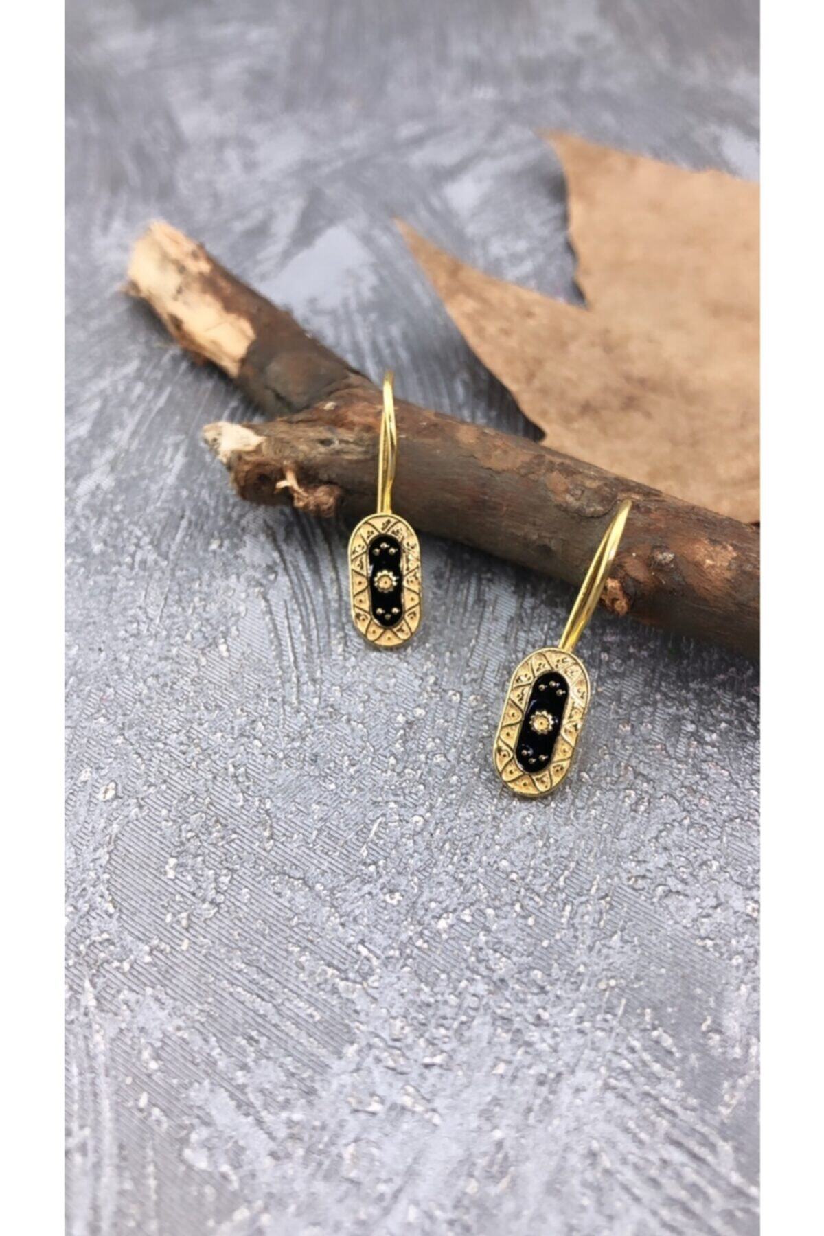 Joel Jewelry 925 Ayar Gümüş Motifli Altın Kaplamalı Gümüş Küpe