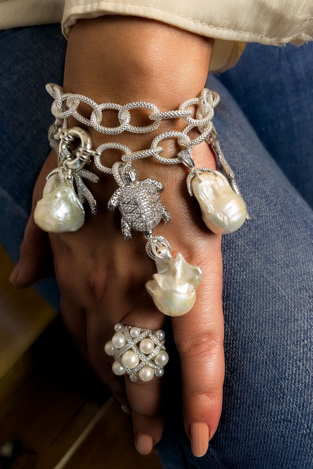 Bayemeyc Temis Bold 925 Ayar Gümüş Kaplama Barok Incili Bileklik