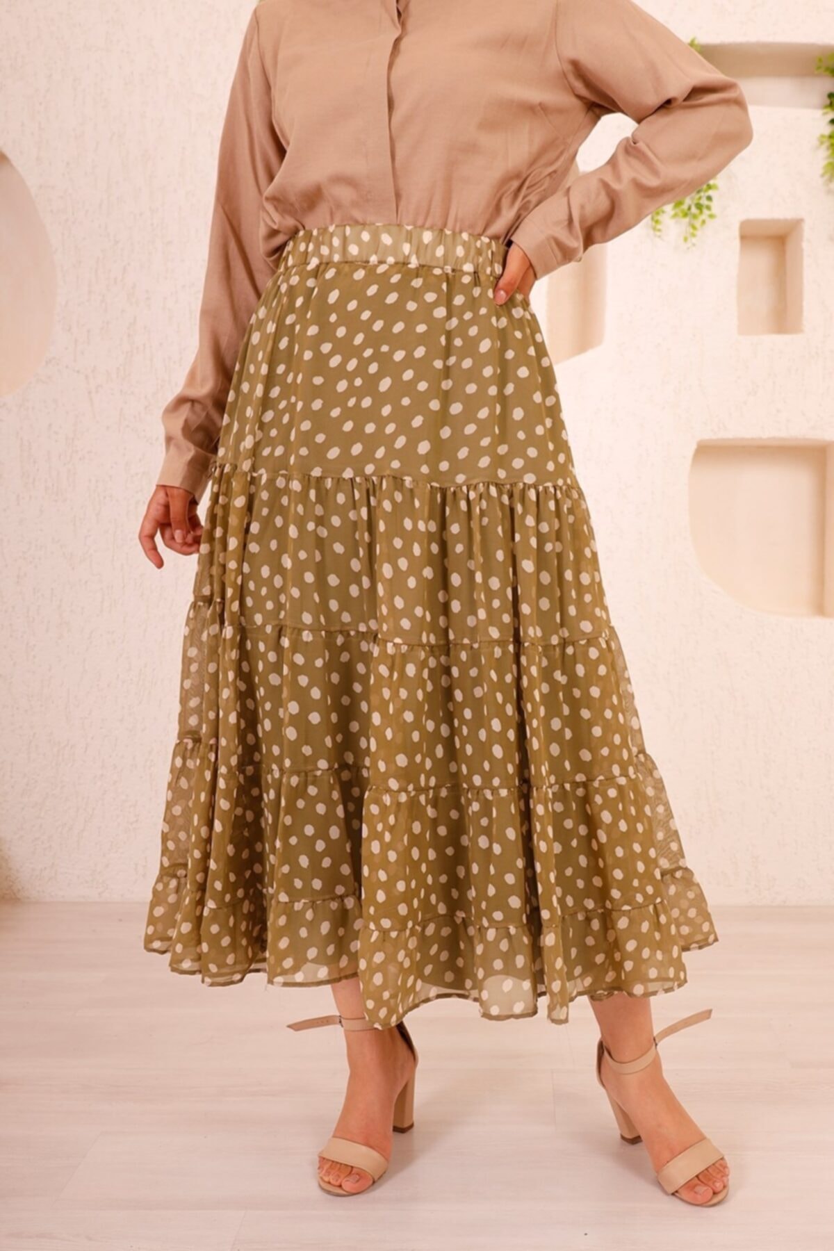 Bestenur Puantiye Desen Şifon Etek Çağla Yeşili