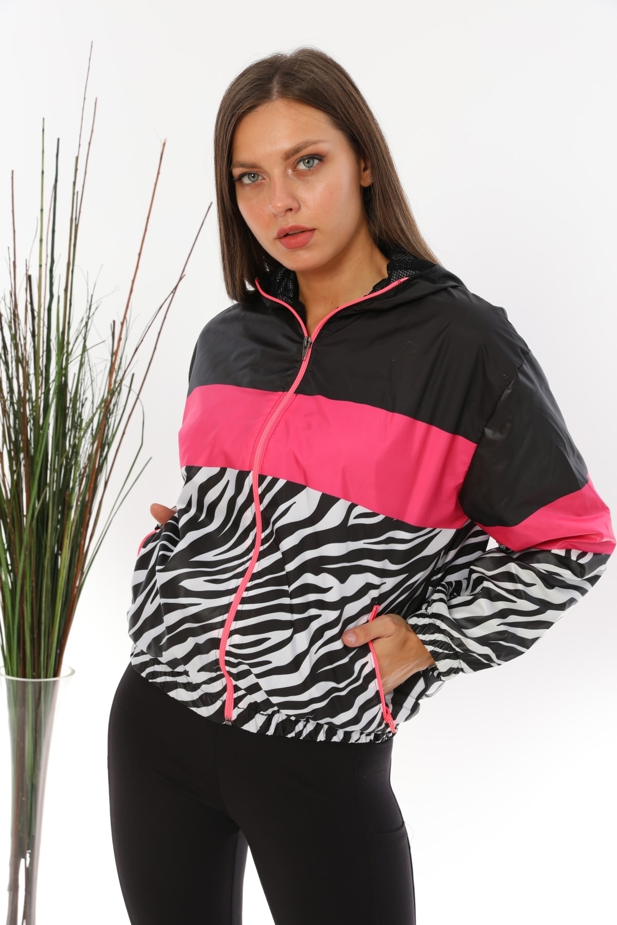 Lifestyle Yeni Sezon Digital Baskılı, File Astarlı Cepleri Fermuarlı Rüzgarlık Ceket. Model Kod.0725