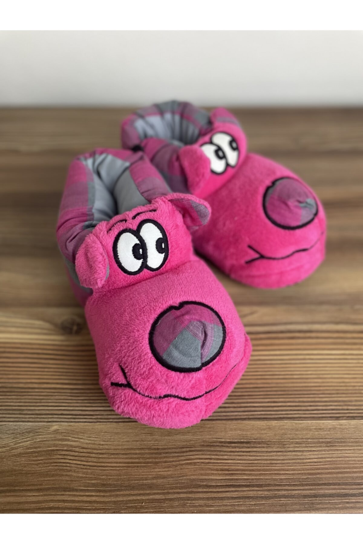 PABUŞ STORE Pembe Köpek Peluş Ev Pandufu