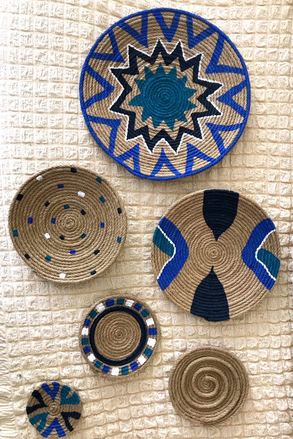 Bohemyuva Blue Waves Serisi 6'lı Bohem Afrika Etnik Hasır Duvar Tabak Seti