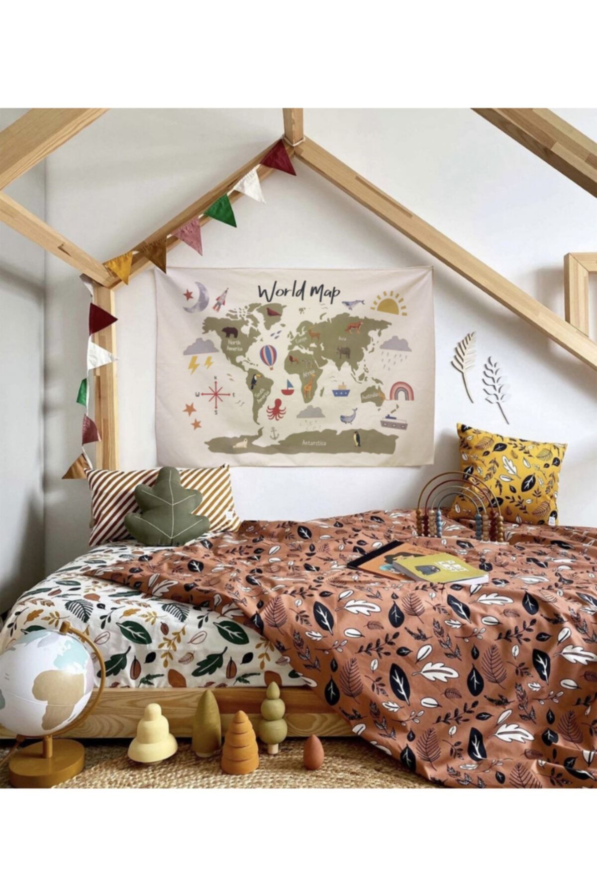 Bunny Decor Dünya Haritası Yeni Nesil Duvar Örtüsü 100x65