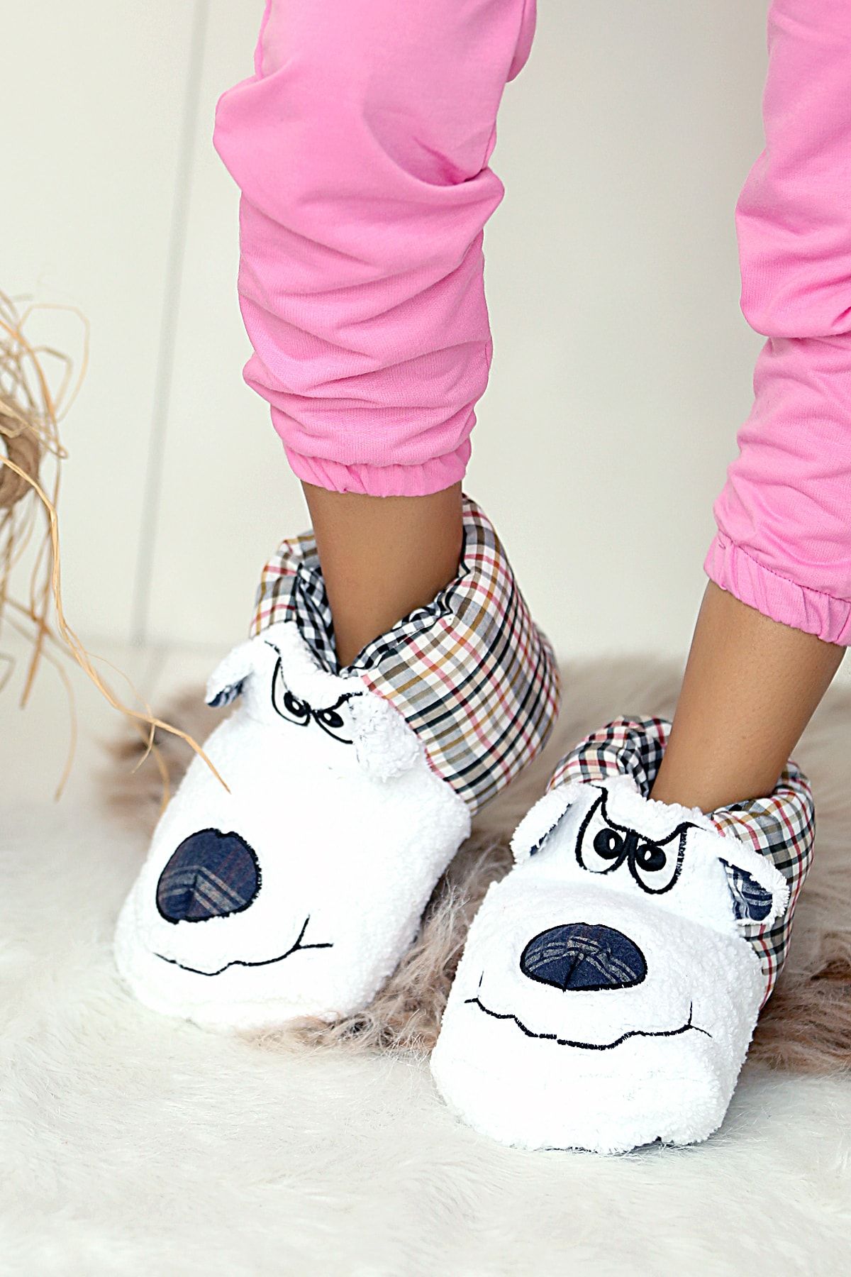 Pembe Potin Unisex Beyazsarı Köpekli Panduf
