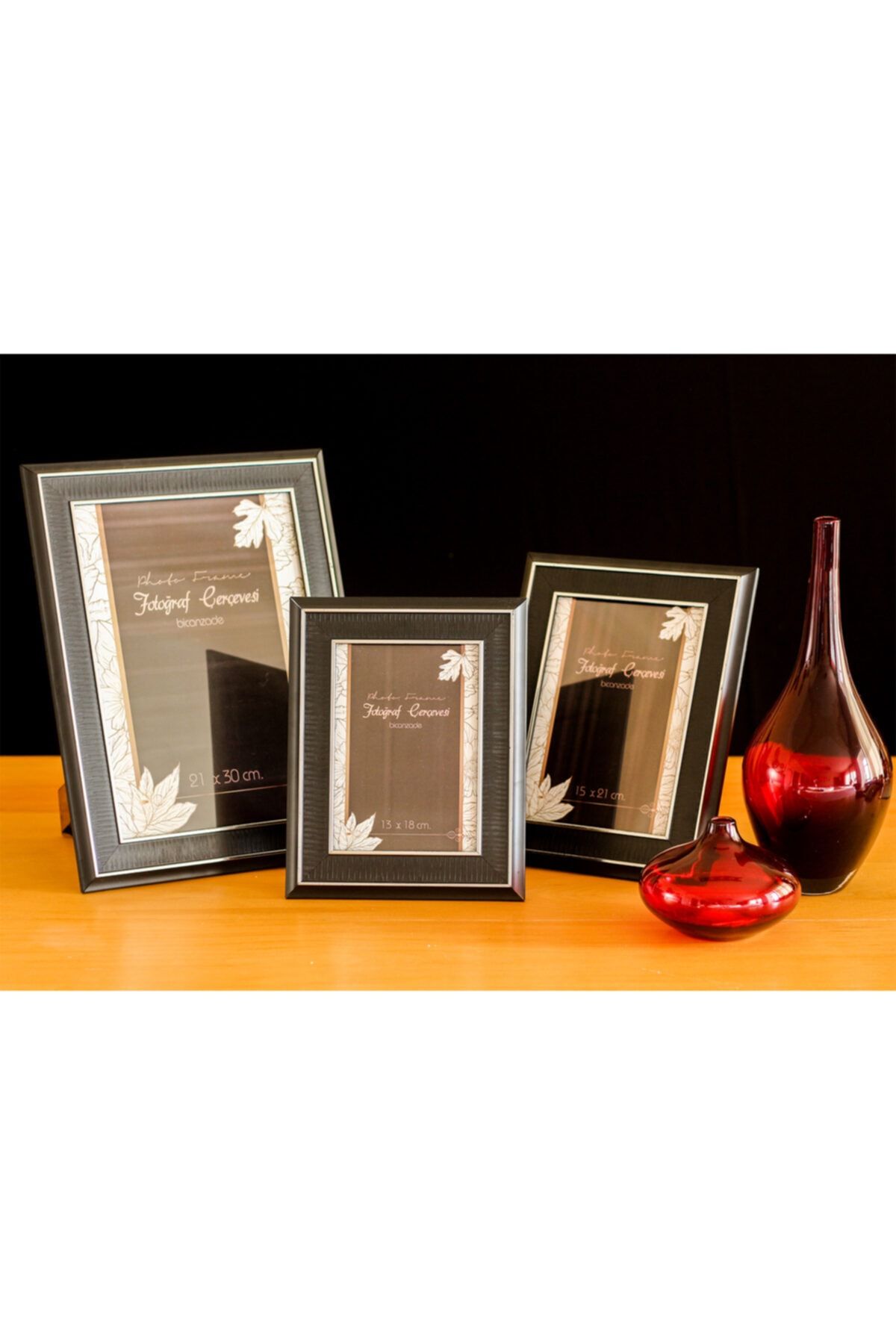 Bicanzade Siyah Gümüş Renkli Dekoratif Çerçeve Seti 3 Lü Askı Aparatlı 13 X 18 Cm, 15 X 21 Cm. 21 X30 Cm.