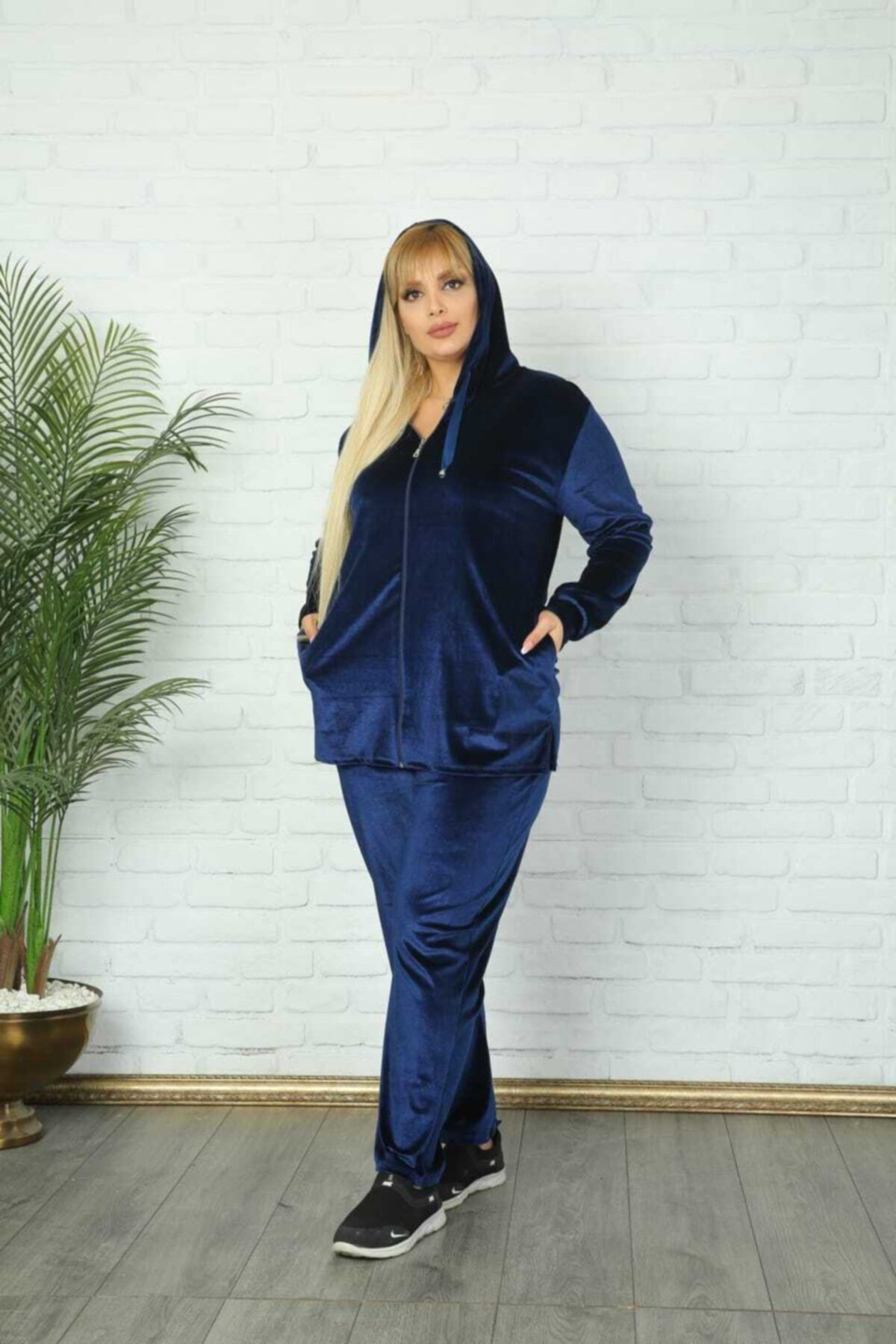 Sevdalinka Fashion Büyük Beden Kadife Eşofman Takımı