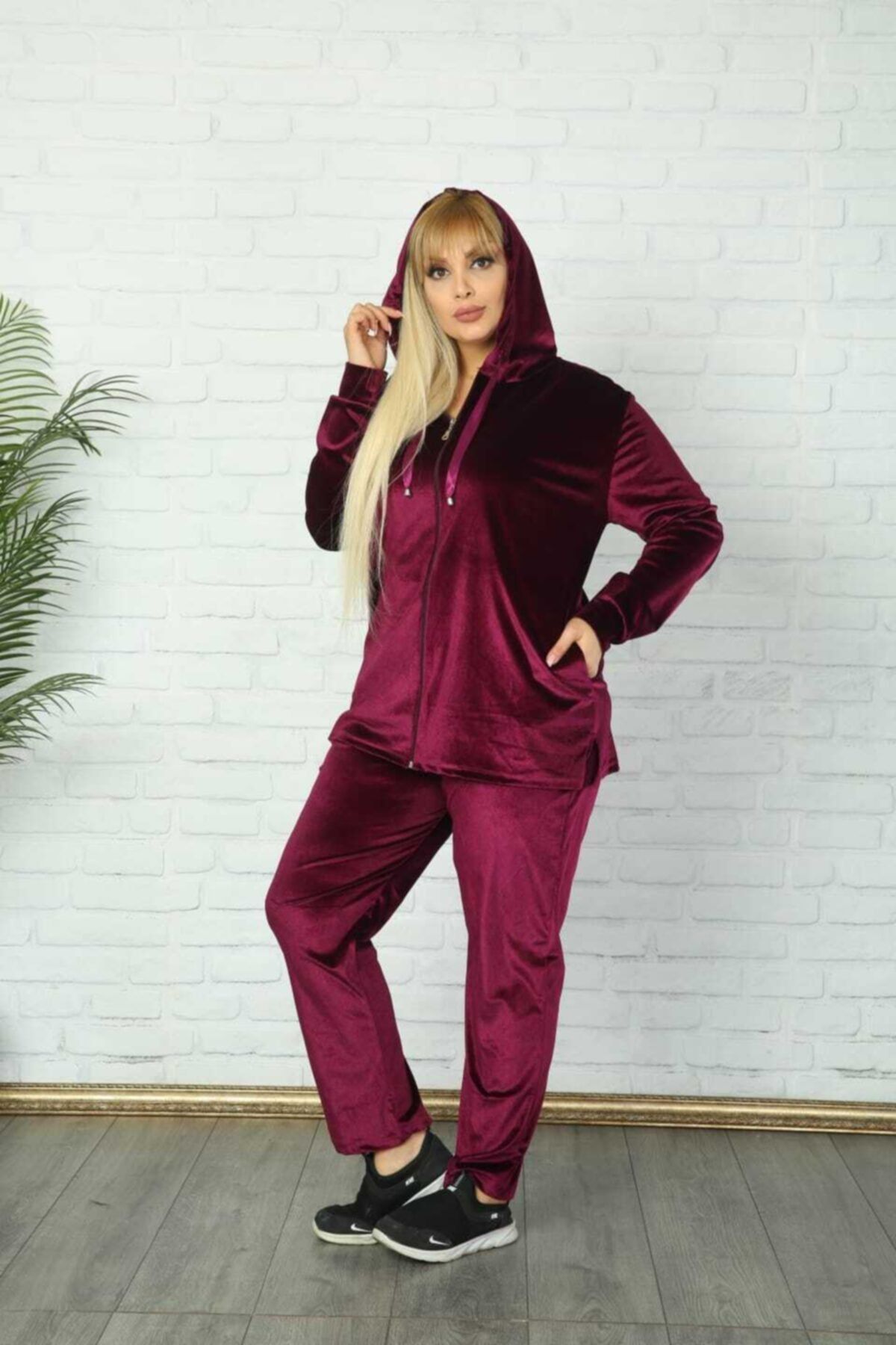 Sevdalinka Fashion Kadife Büyük Beden Eşofman Takımı
