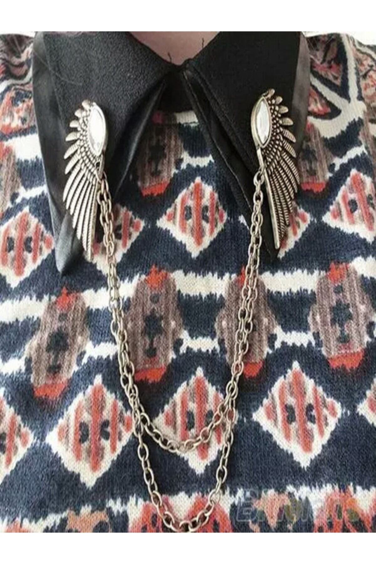 StillAccessory Kanat Figürlü Zincirli Gümüş Gri Renk Gömlek Yaka Iğnesi