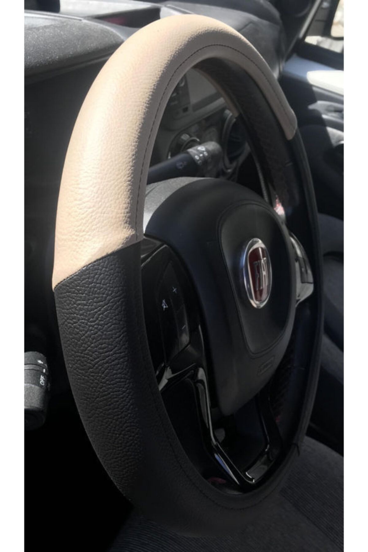 zifona Toyota Prado Geçmeli Direksiyon Kılıfı