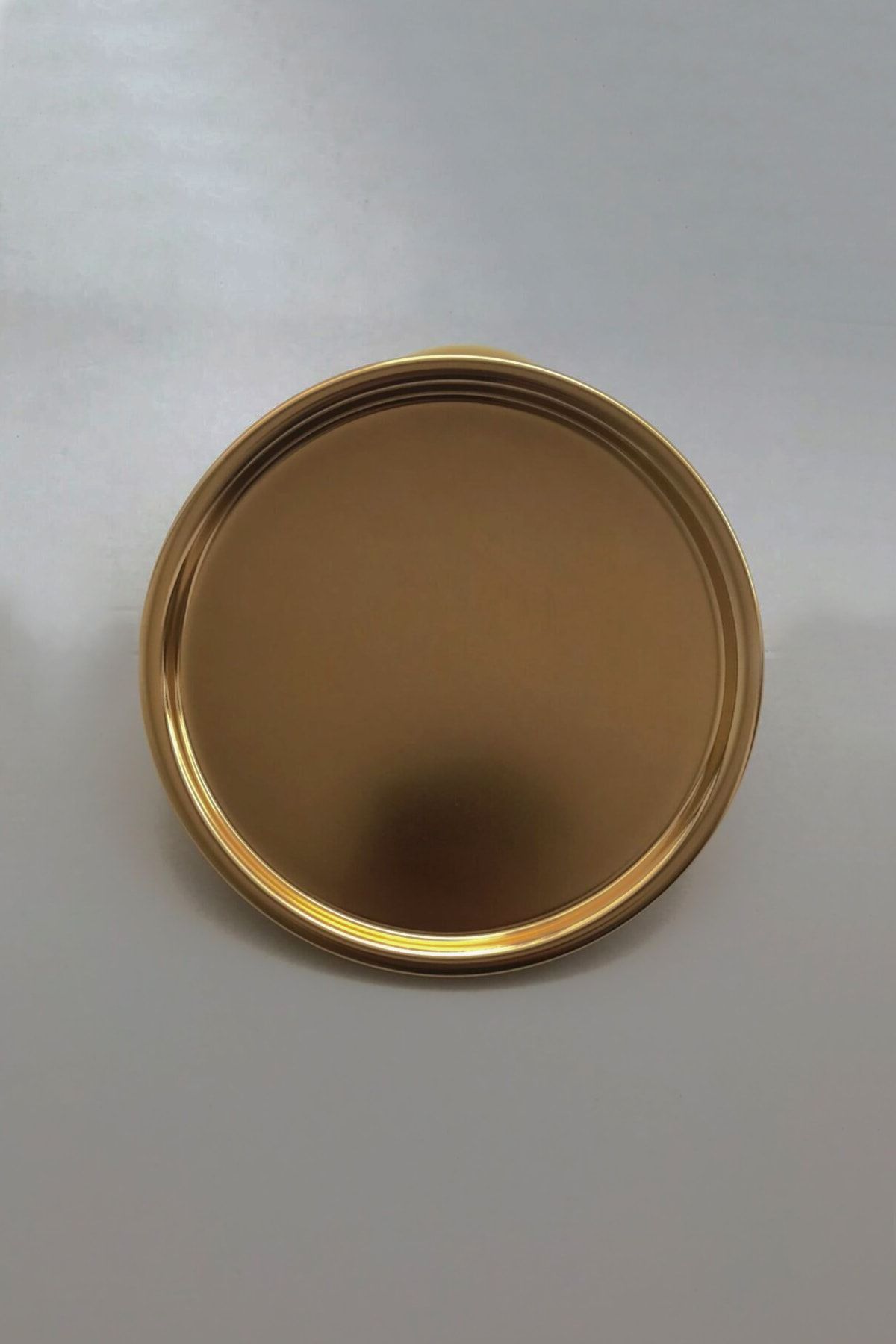 Fiyakalı Ürünler Gold Metal Dekoratif Servis Tepsisi, Çay Ve Kahve Tepsisi, Pasta Ve Tatlı Sunum Tepsisi 22cm
