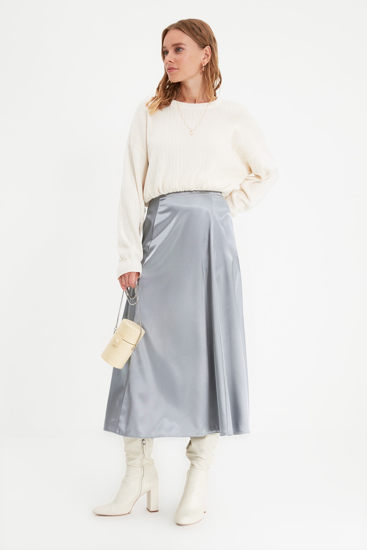 Trendyol Modest Gümüş Saten Etek TCTAW22EE0008