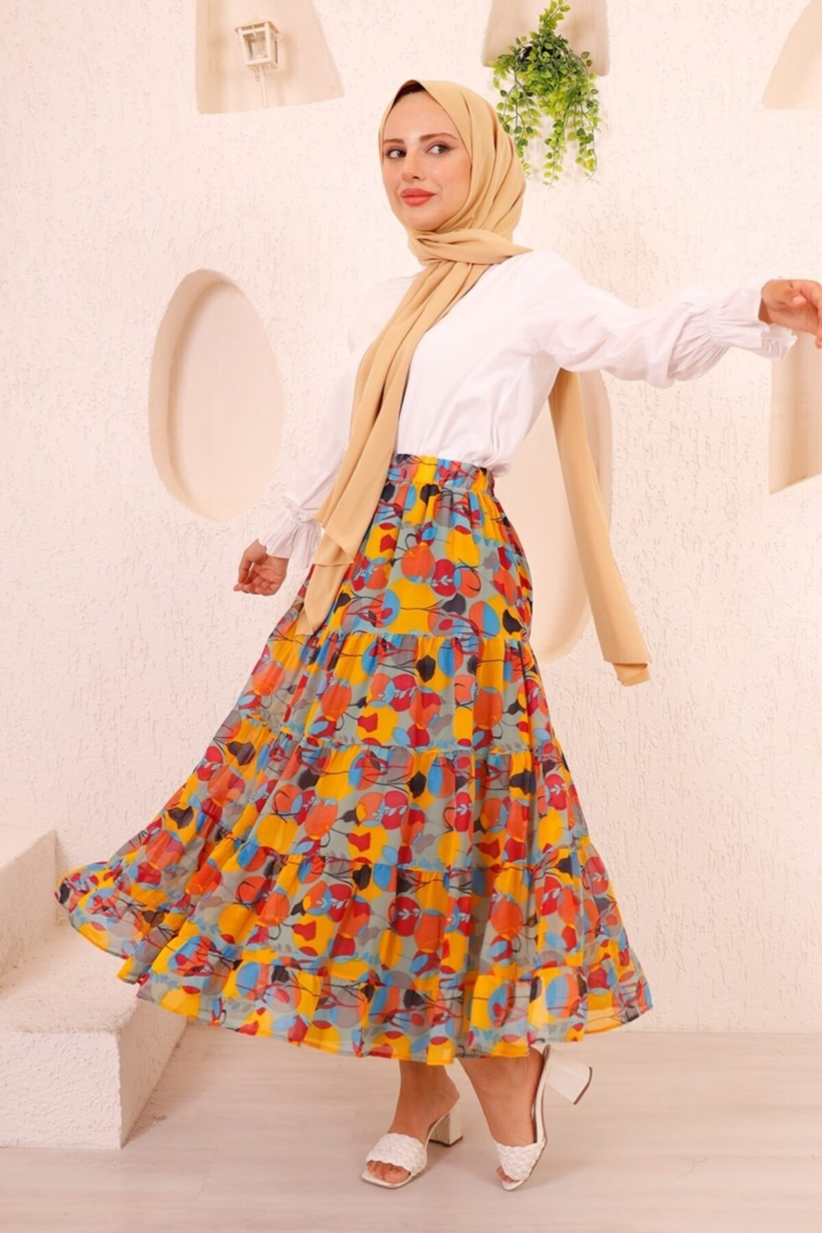 Bestenur Sarmaşık Desen Şifon Etek Sarı