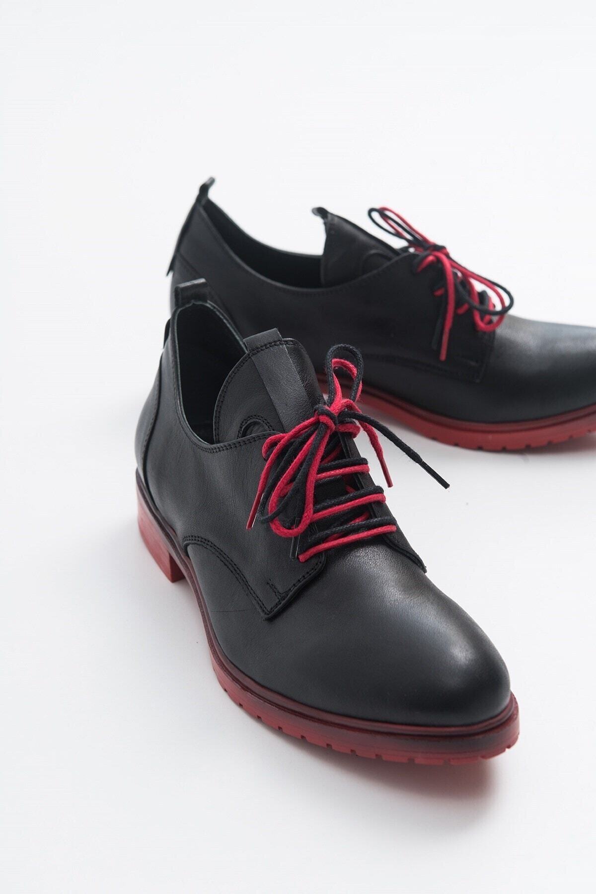 LuviShoes Hakiki Deri Kadın Siyah Kırmızı Ayakkabı
