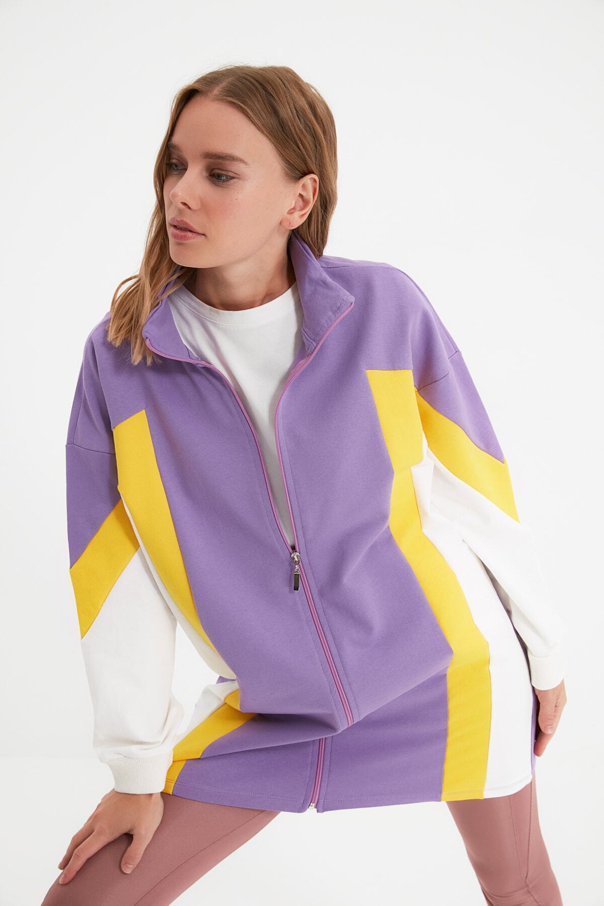 Trendyol Modest Lila Dik Yaka Fermuarlı Renk Bloklu Örme Sweatshirt TCTAW22TW0204