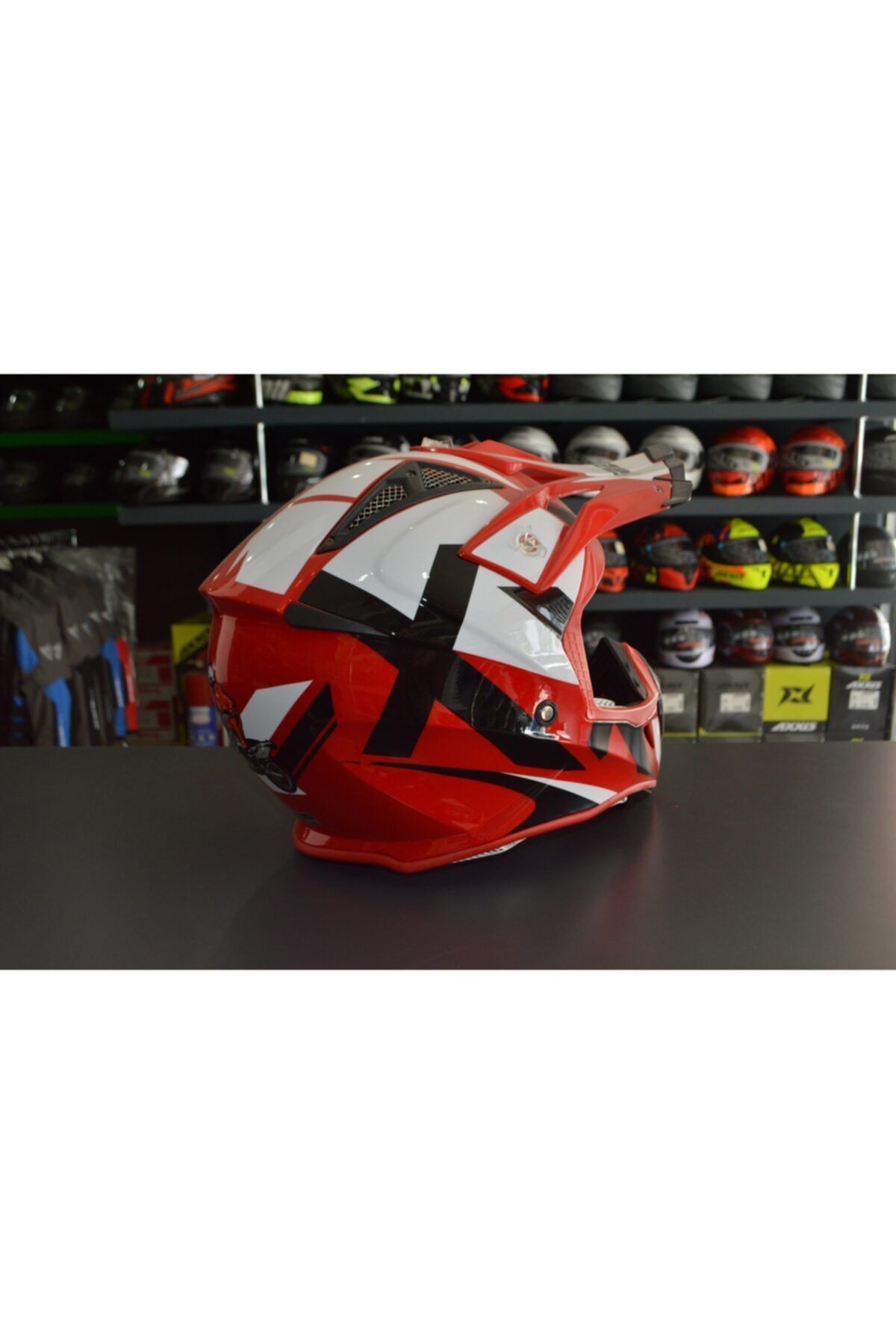 FreeM Freem 801 Kırmızı Beyaz Kross Kask