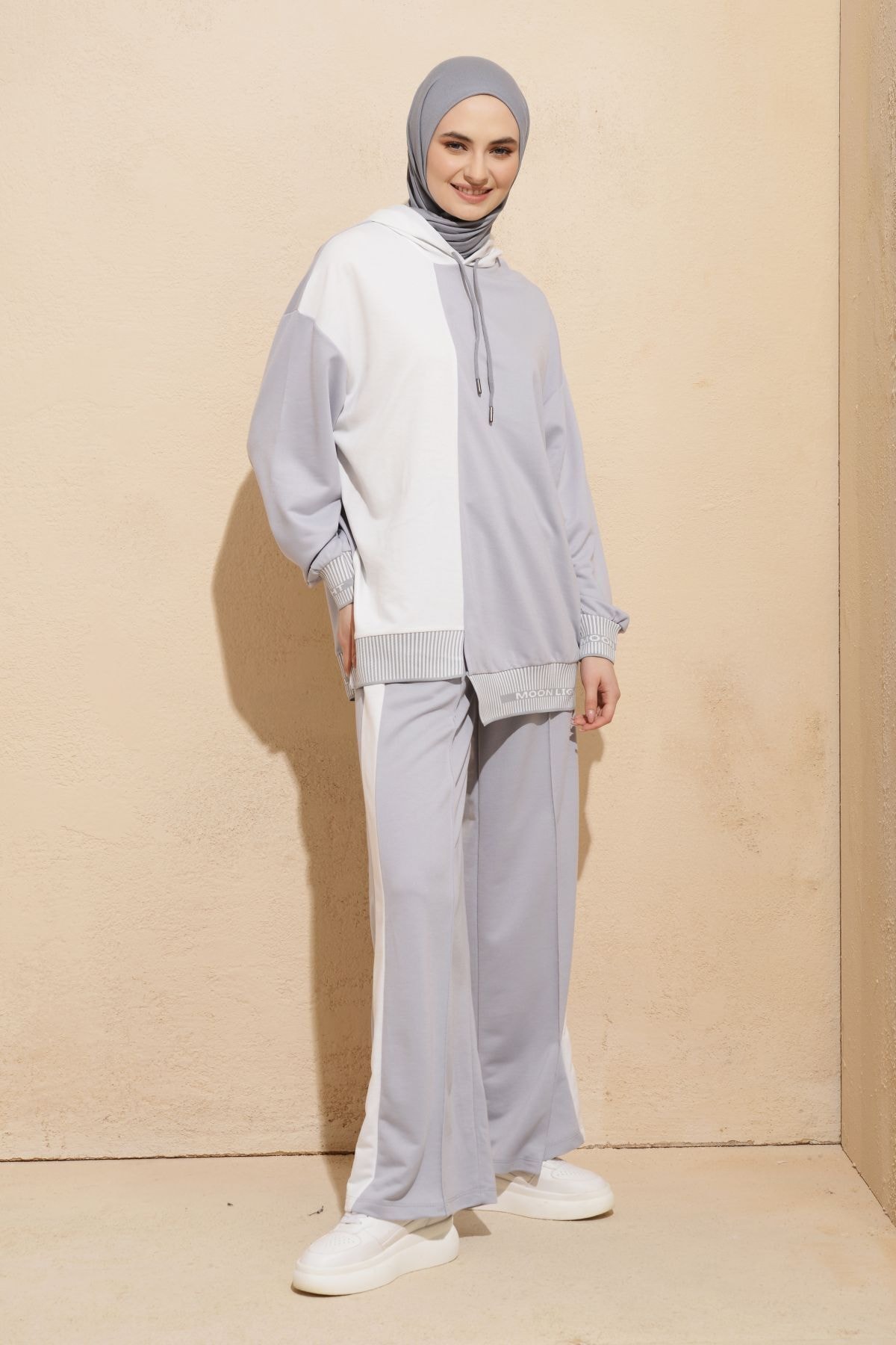 Nefise Yanı Şeritli Bağcıklı Pantolon - Gri