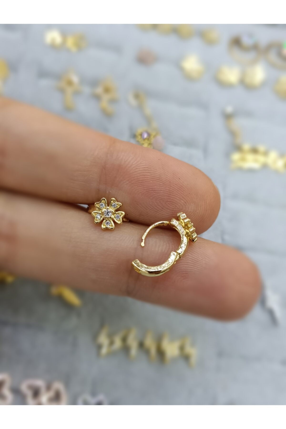 Arescollection Cerrahi Çelik Mini Halka Tragus Helix Piercing
