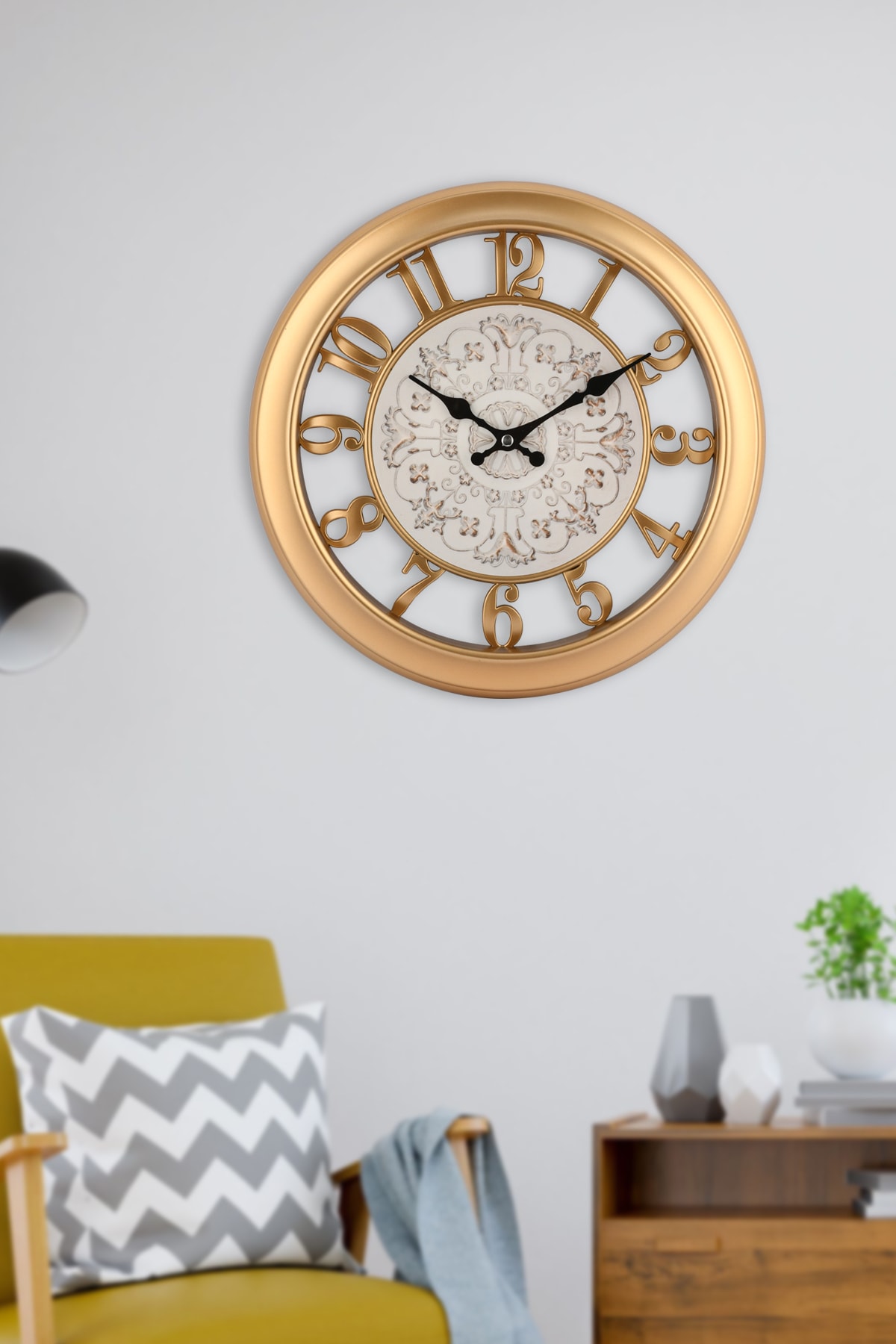 Yase Design Yscpdesign Kabartma Rakamlı Nez Gold Duvar Saati Gerçek Cam Akar Saniye Sessiz 35x35 Cm