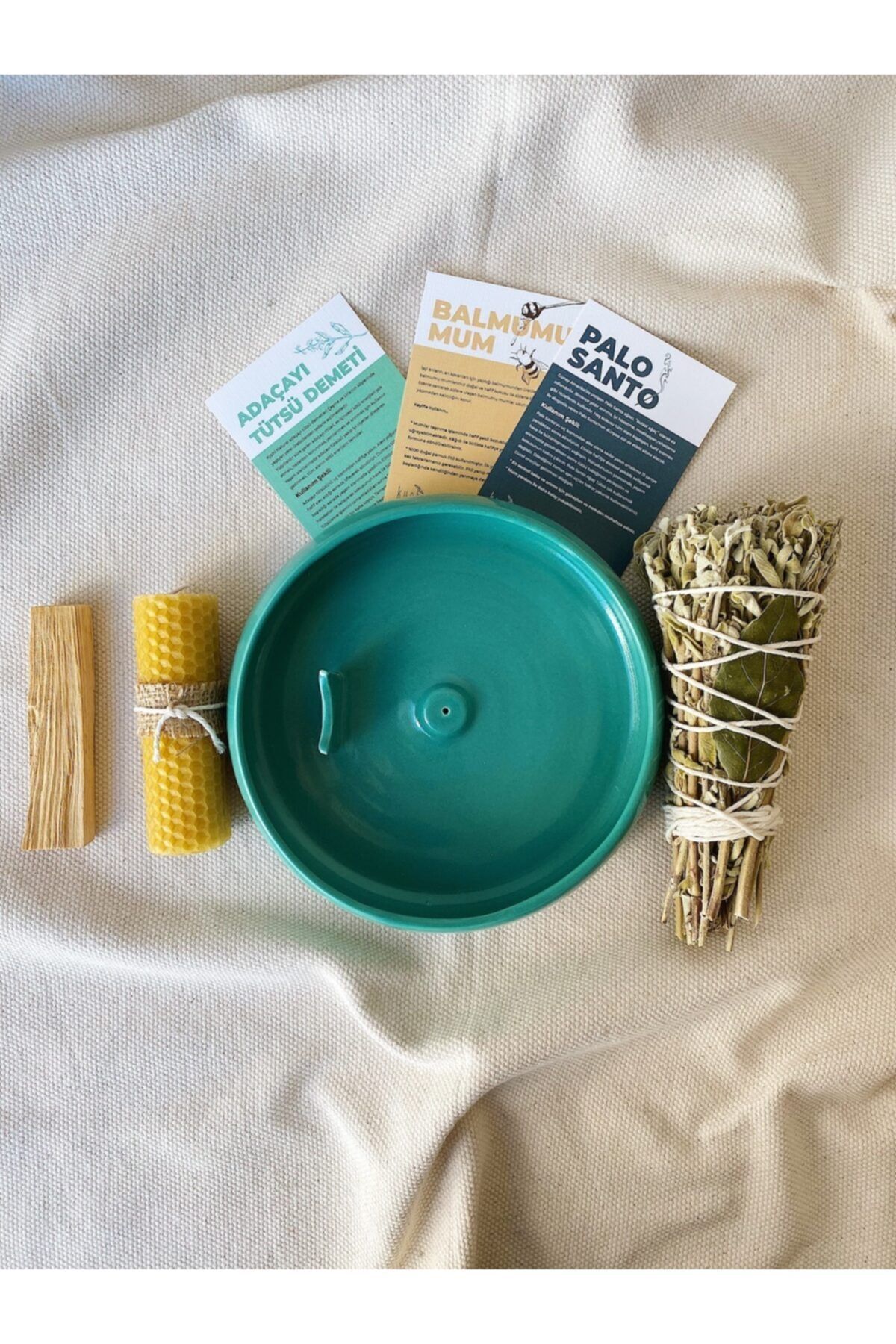 Kyphi Natural Voda Tütsülük Ve Enerji Başlangıç Seti : Palo Santo Ağaç Tütsü, Adaçayı Tütsü Demeti, Balmumu Mum