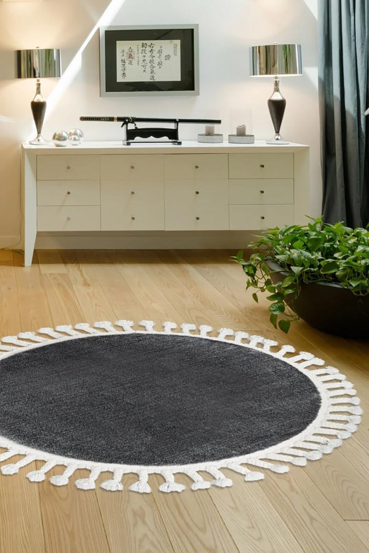 Sarar Saçaklı Yuvarlak Antrasit Peluş Post Kaymaz Taban Yıkanabilir Yolluk Halı