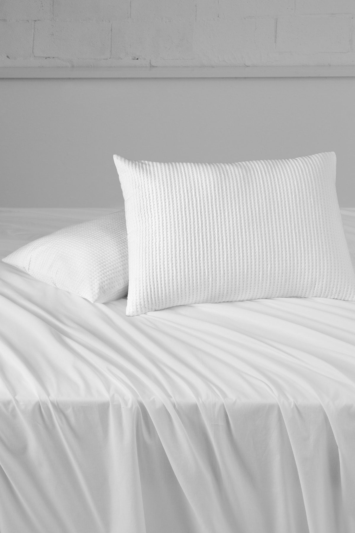 Mislina Home Luxury Sıvı Geçirmez Fermuarlı Yastık Alezi Beyaz Pamuklu Kabartmalı - Premium Koleksiyon
