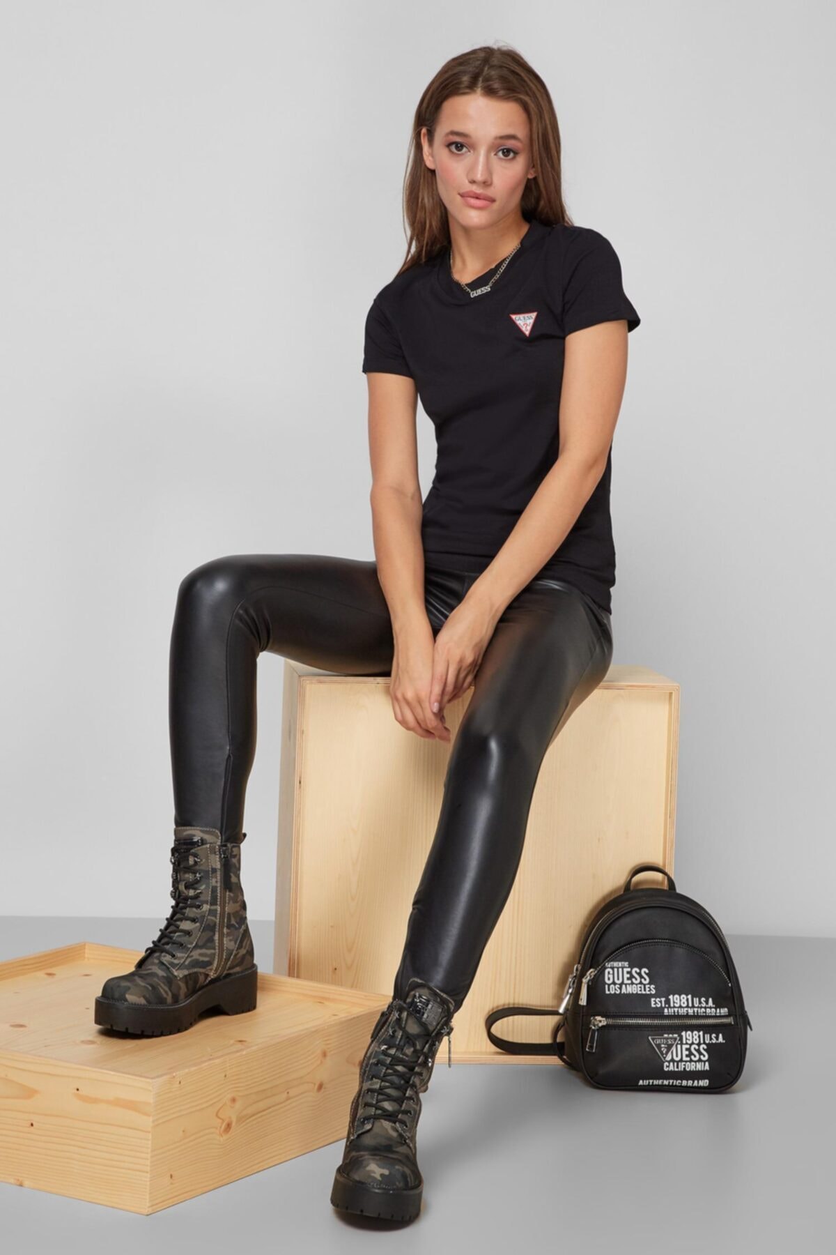 Guess Ss Cn Mını Trıangle