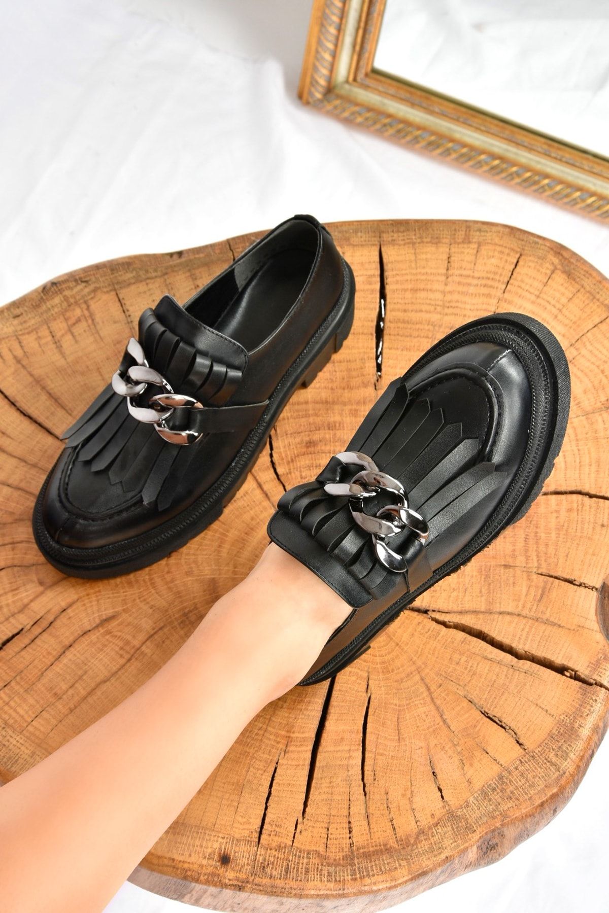 Fox Shoes Siyah Kalın Tabanlı Günlük Kadın Ayakkabı L294761209