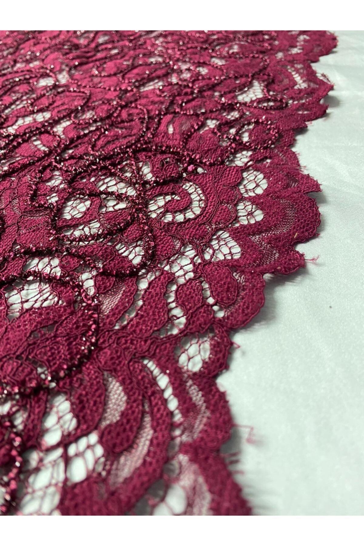 Kumaşım Fransız Güpür Dantel Kumaş(150 CM)