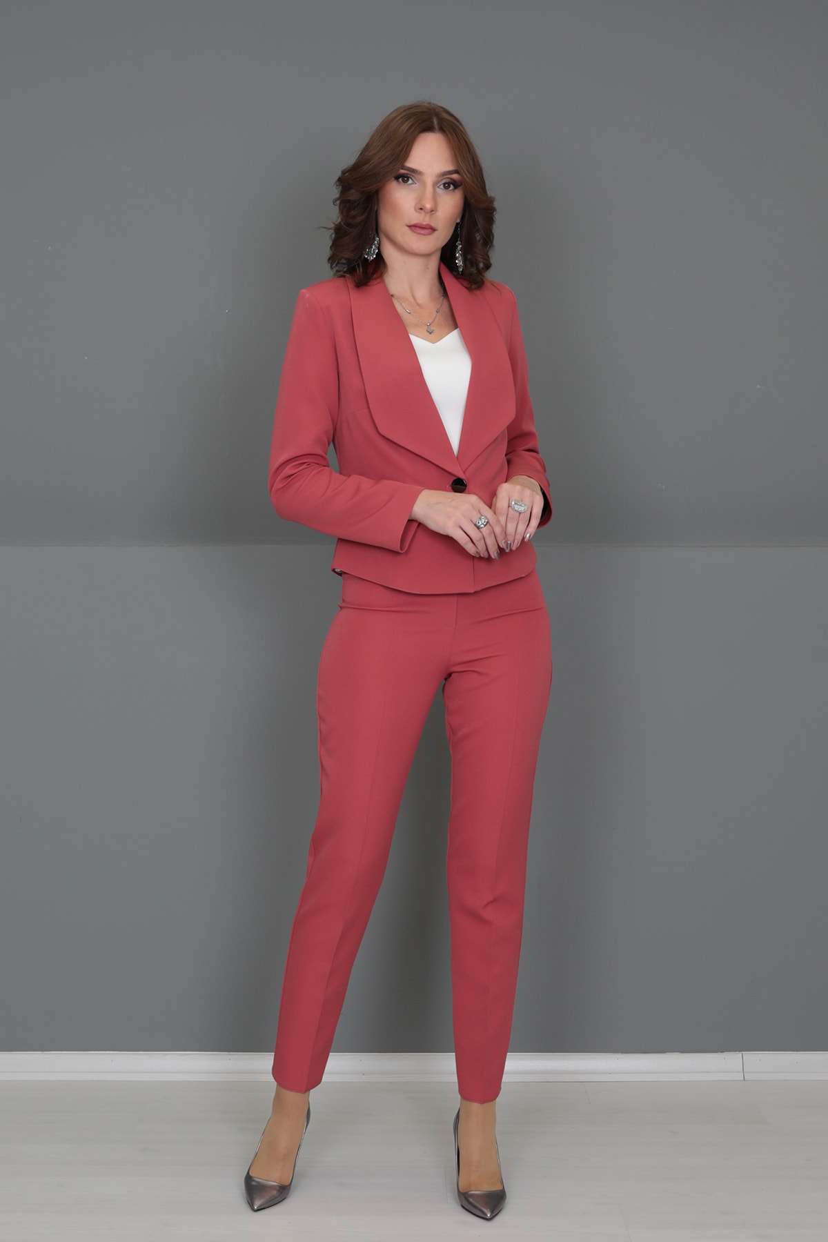 ÖNDER ÖZSOY Mini Ceket & Boru Paça Pantolon Takım-kiremit