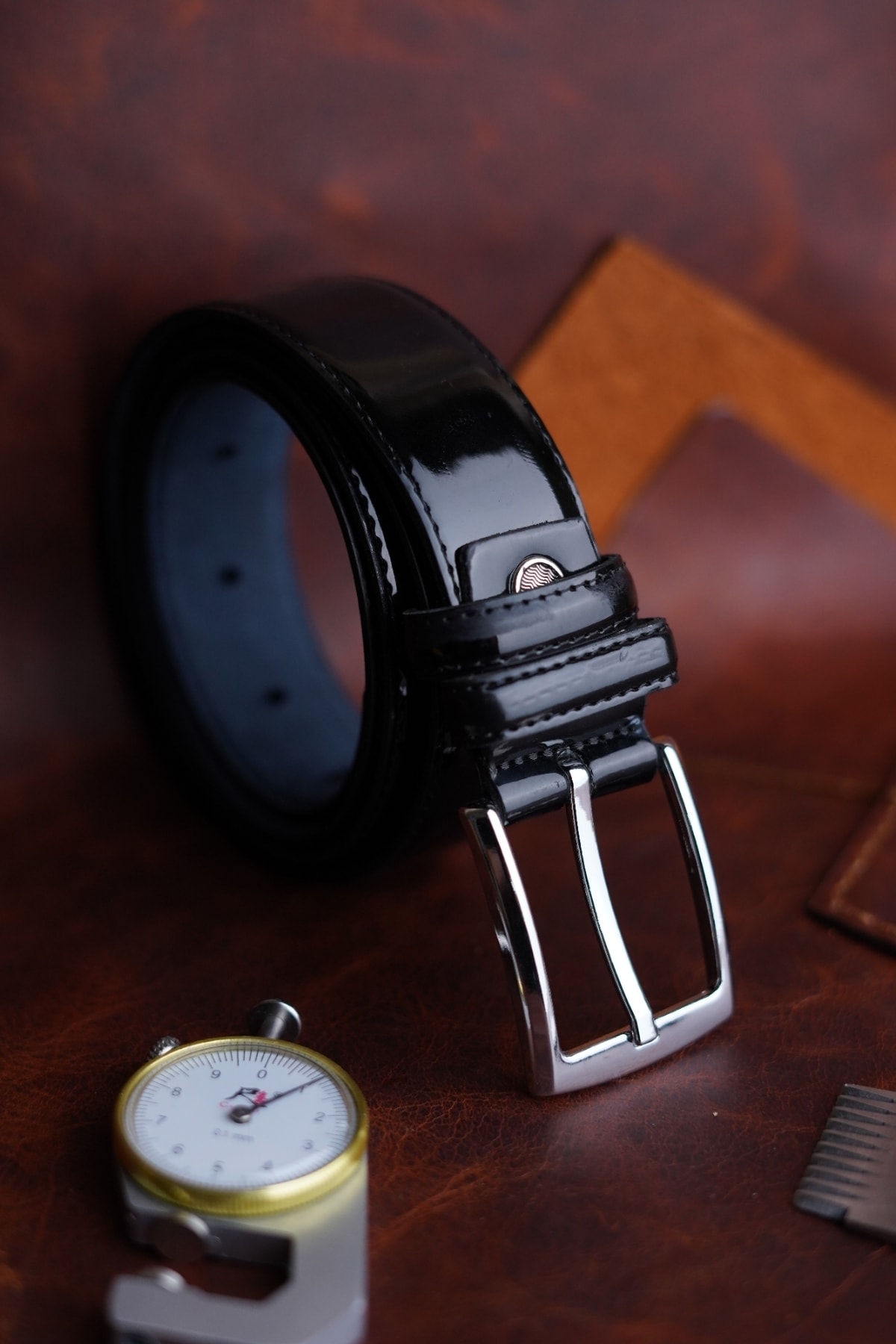 New Coast Leather 1900's Erkek Siyah Parlak Rugan Deri Kemer