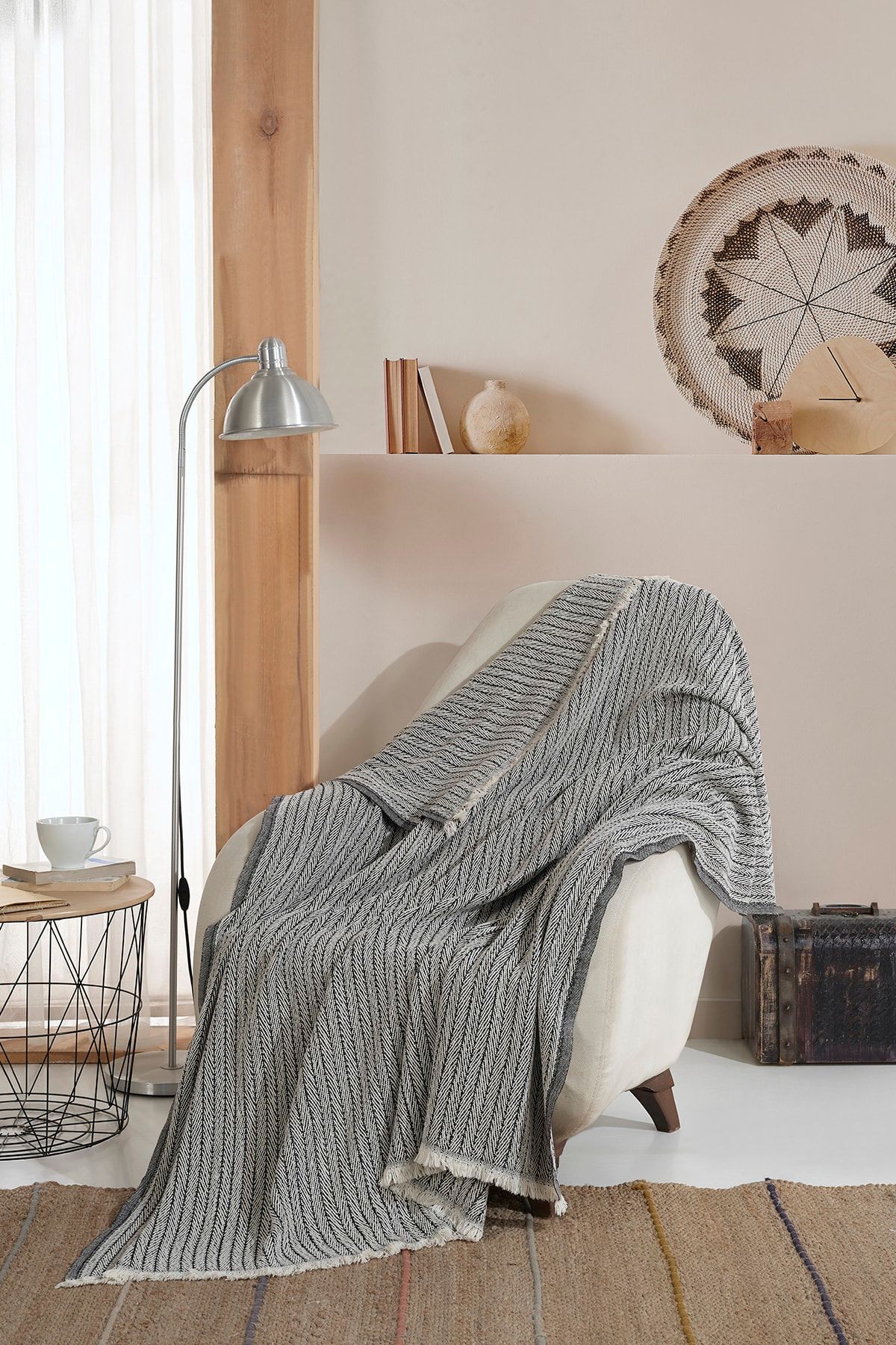 Lux Touch Vera Siyah Tekli Koltuk Berjer Örtüsü Şalı 150 X 200 Cm Tv Battaniyesi Throw Pamuklu