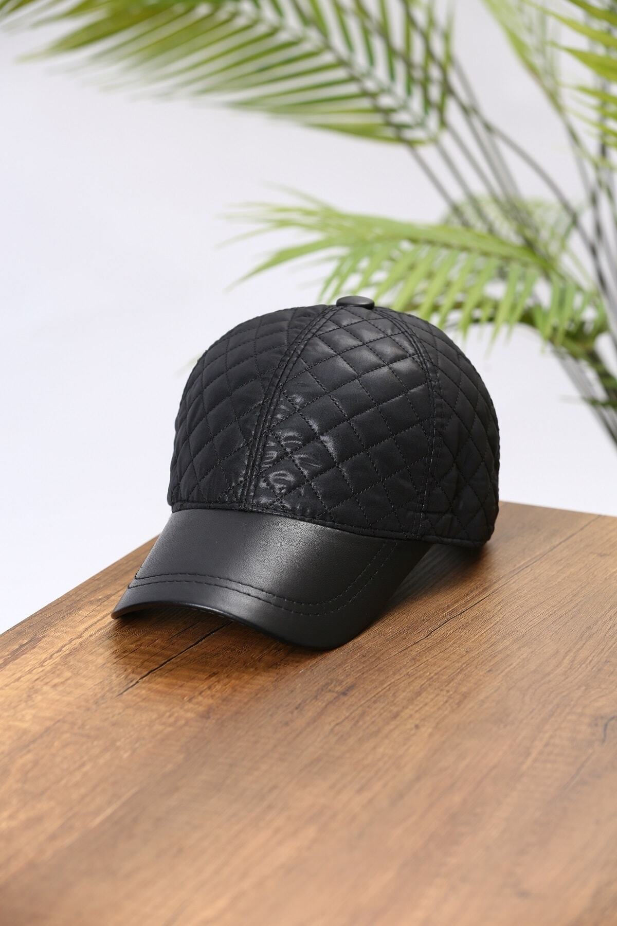 İZİZ AKSESUAR Siyah Deri Siperli Kapitone Beyzbol Şapka
