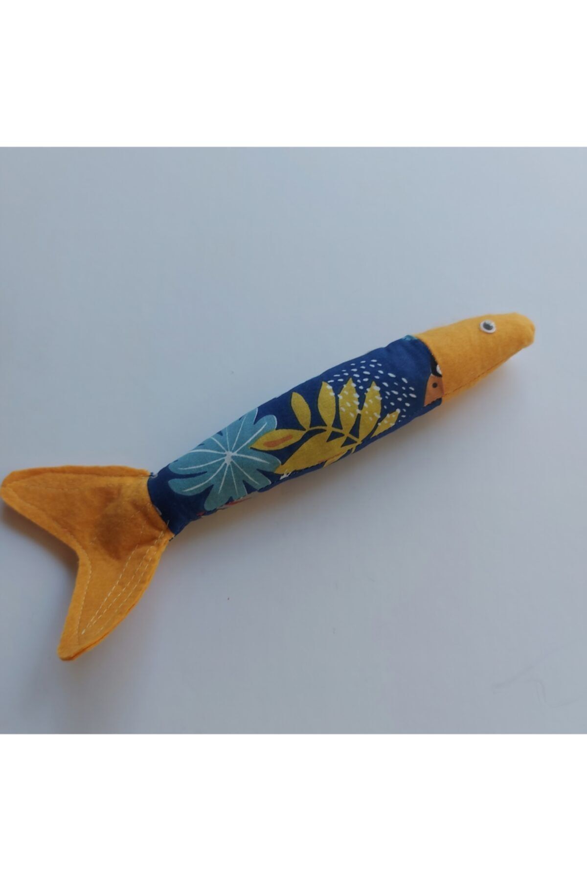Lazy Pet Toys Sardalya Balık Kedi Oyuncağı  Catnipli  Zilli Büyük Boy 30 cm 1 Adet