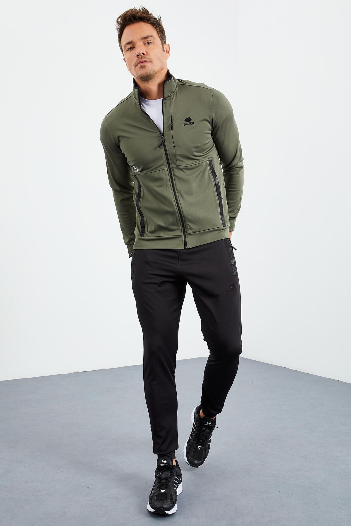 Tommy Life Tommylife Çağla - Siyah Erkek Dik Yaka Fermuarlı Standart Kalıp Manşetli Eşofman Takımı - 85161