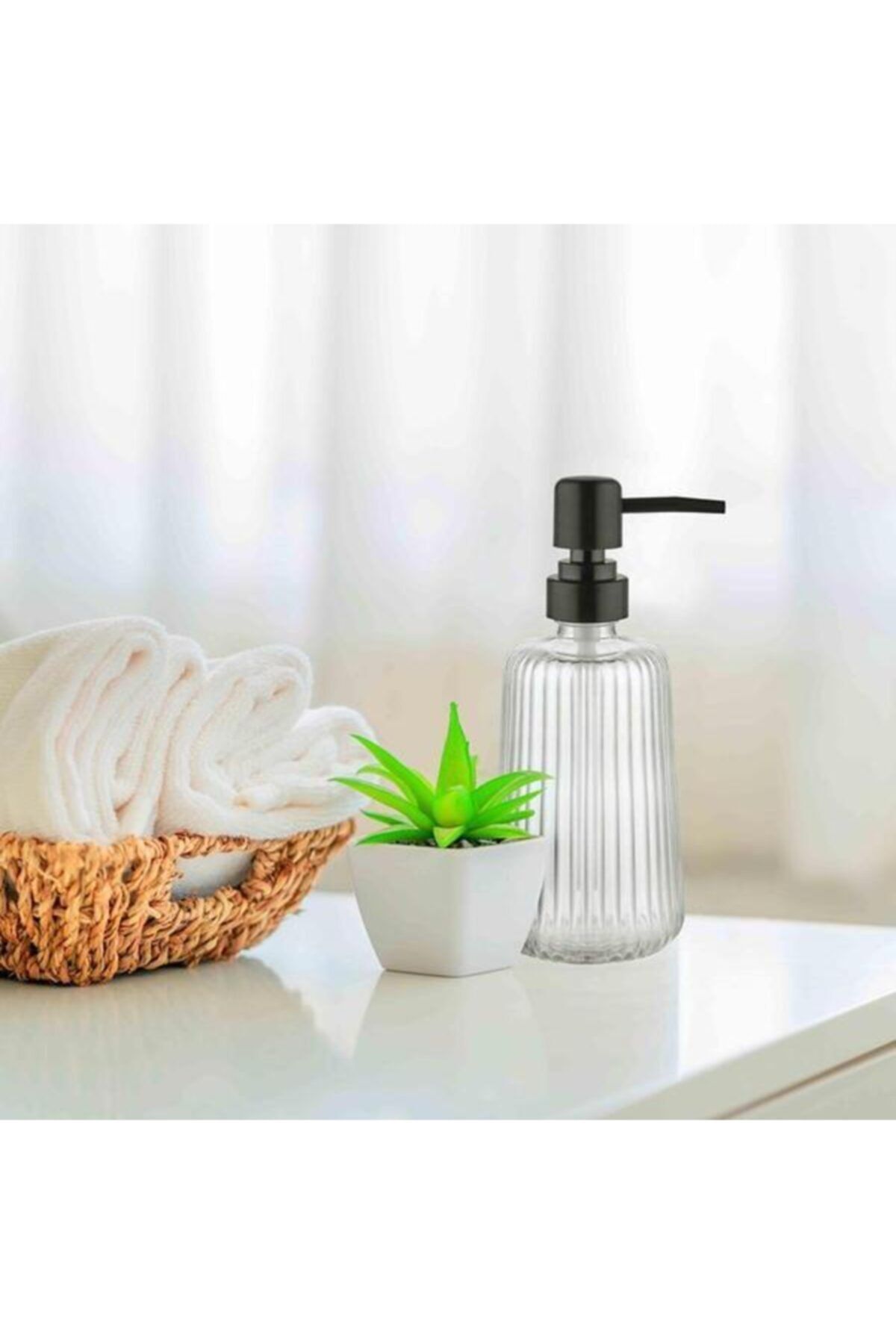 The Mia Sıvı Sabunluk Cam - 390 Ml