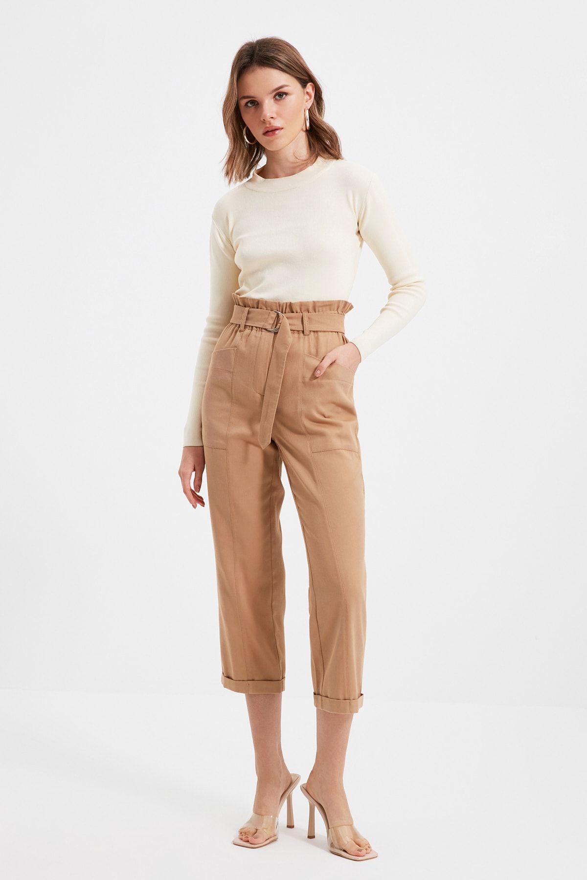TRENDYOLMİLLA Camel Petite  Kemerli Pantolon TWOAW22PL0249
