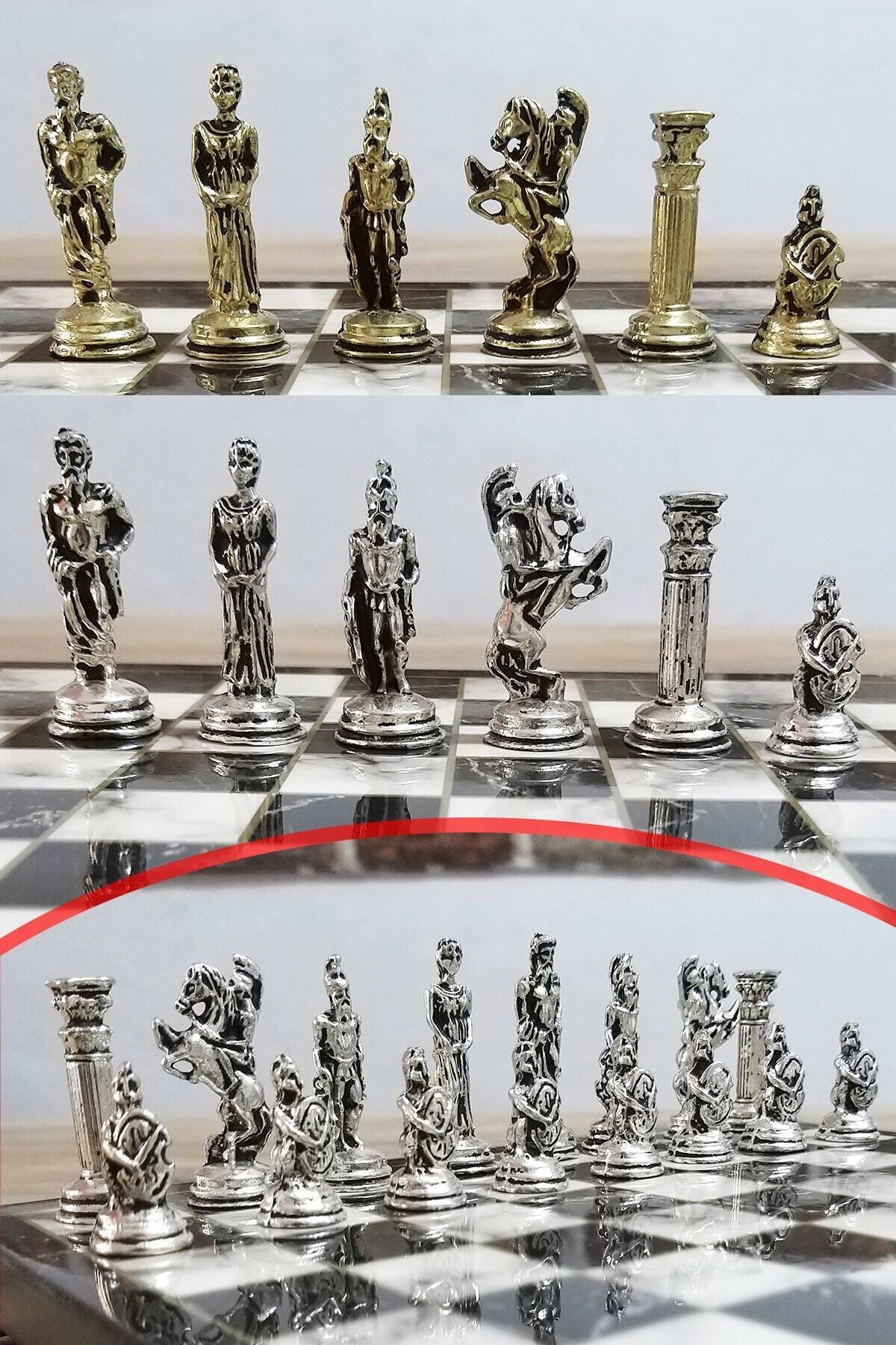 Oyuncak Filesi Metal Satranç Seti Roma Figürlü 20x20 Cm Küçük Boy Mermer Kaplama Sehpalı