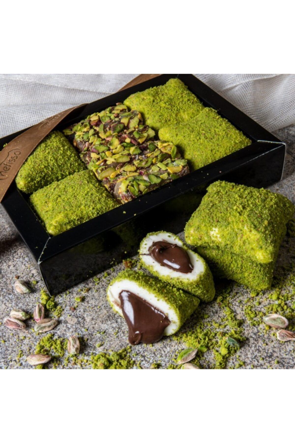NEFİSSO Antep Fıstıklı Bohça Ve Fitil Lokum 700 G