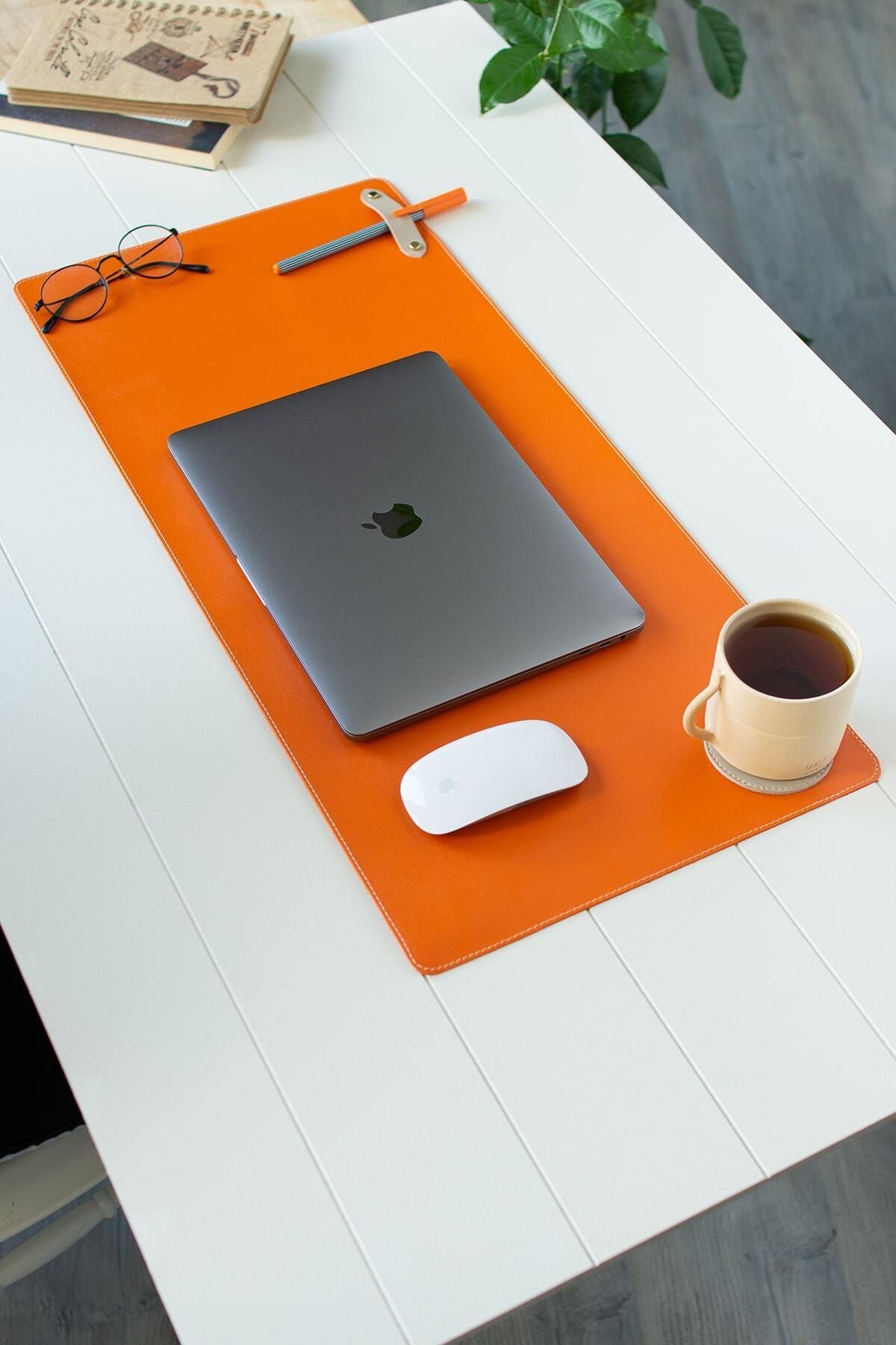 dk leather Turuncu Masa Matı- Laptop Altlığı - Sümen Takımı - Geniş Mousepad - Yeni Iş Hediyesi