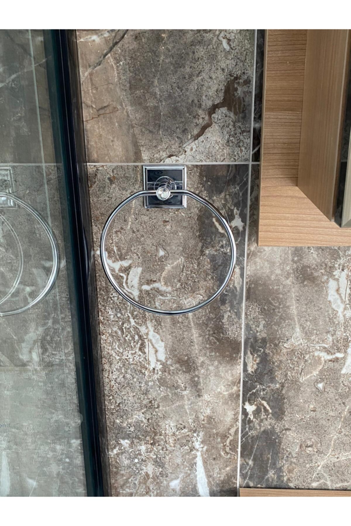 Comfitto Taşlı Yapışkanlı Krom Yuvarlak Havluluk Krom