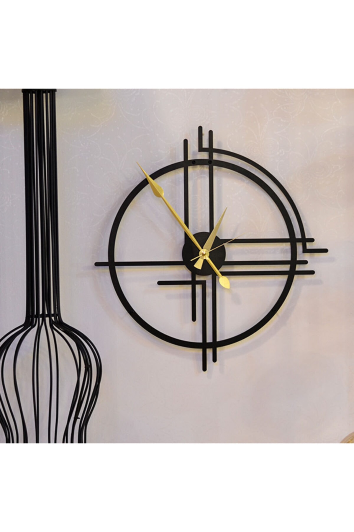 KARBEYAZİ Dekoratif Metal Saat