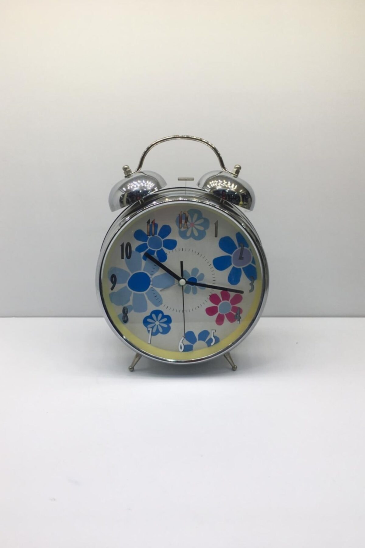 Otantik Dekoratif Alarmlı - Çanlı Çalar Saat Ev Ofis Aksesuar Metal Nostaljik Masa Saati 30x22x8 Cm