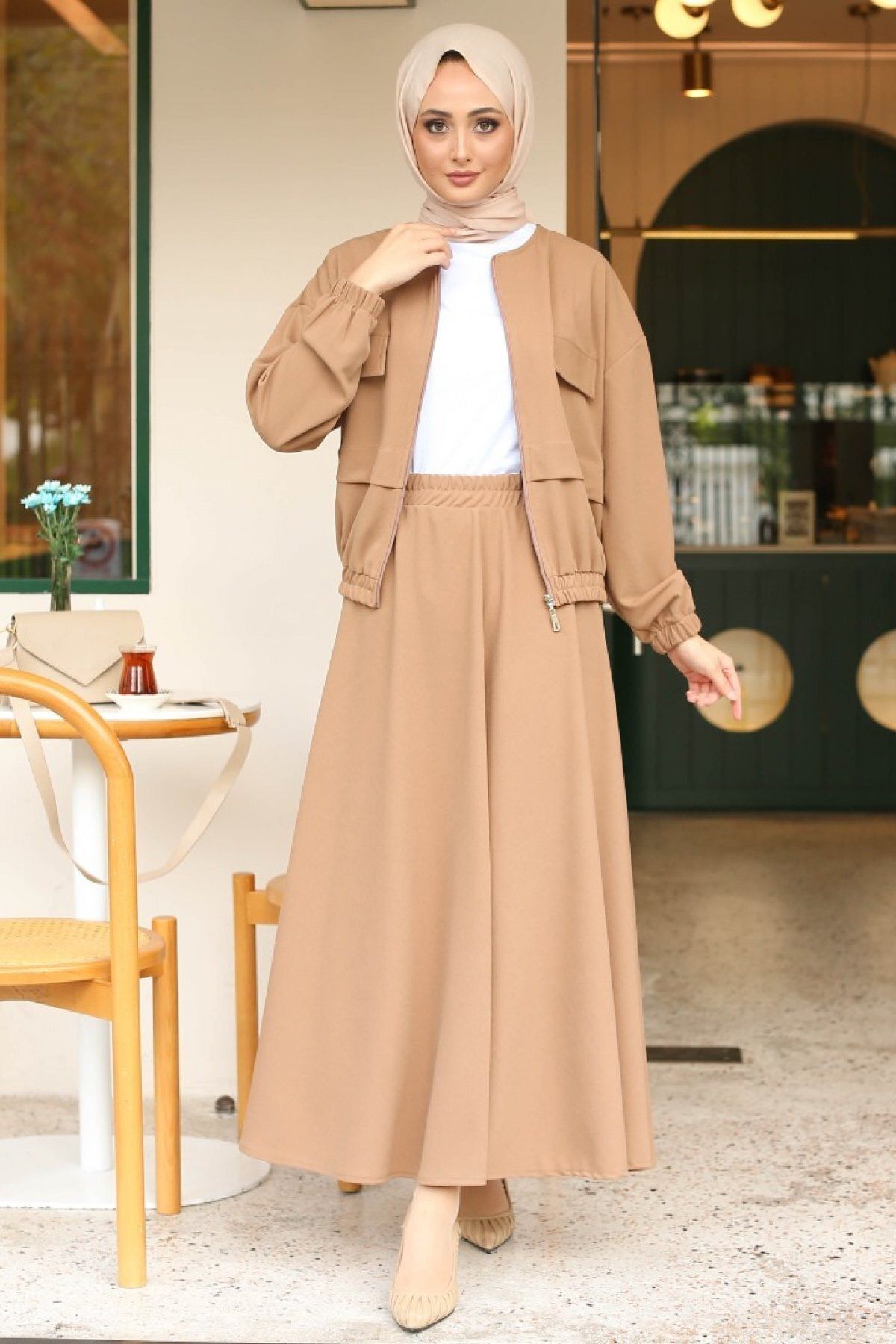 Gizce Katyin Camel Takım