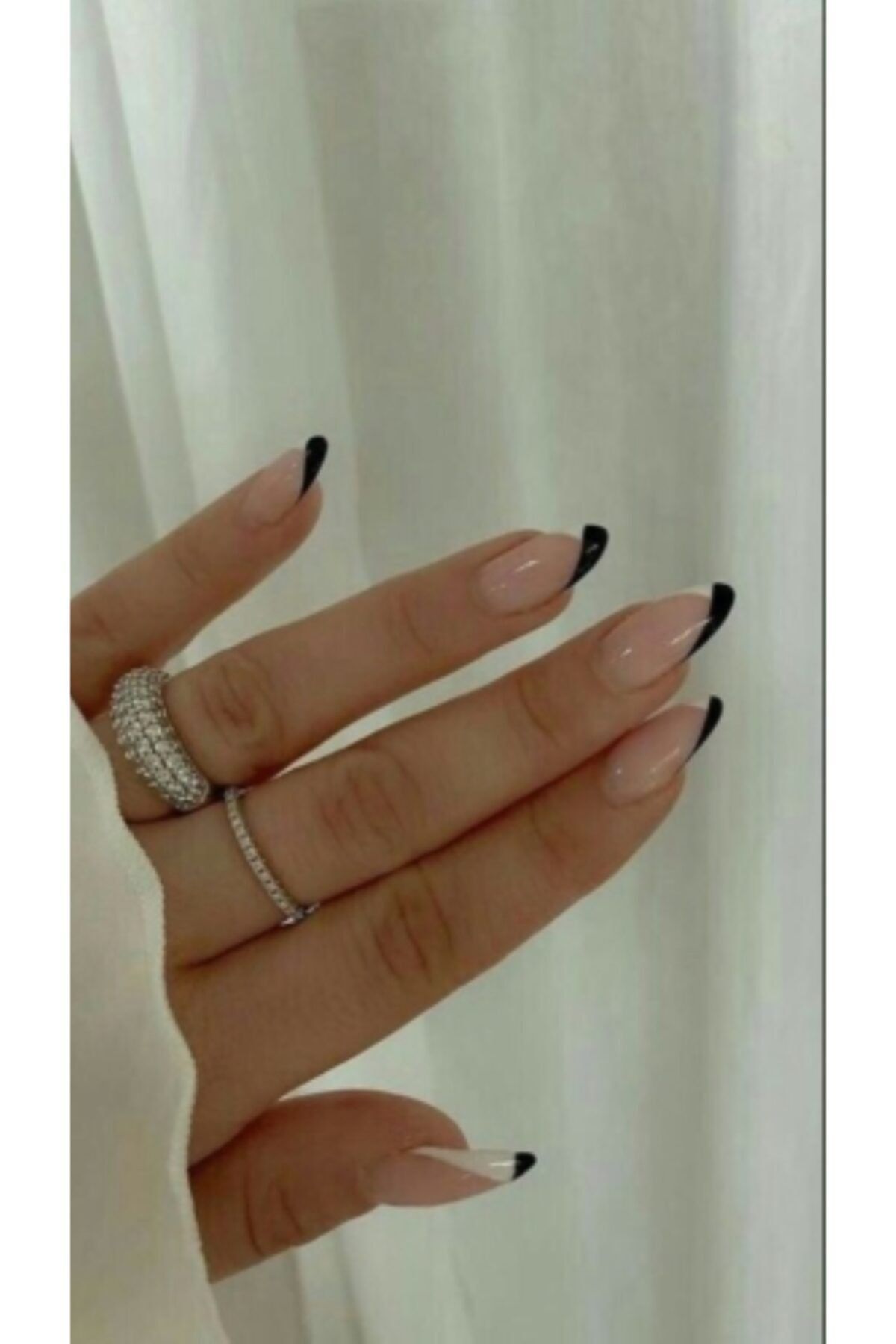 SMYRNASTUDİO Black And White French