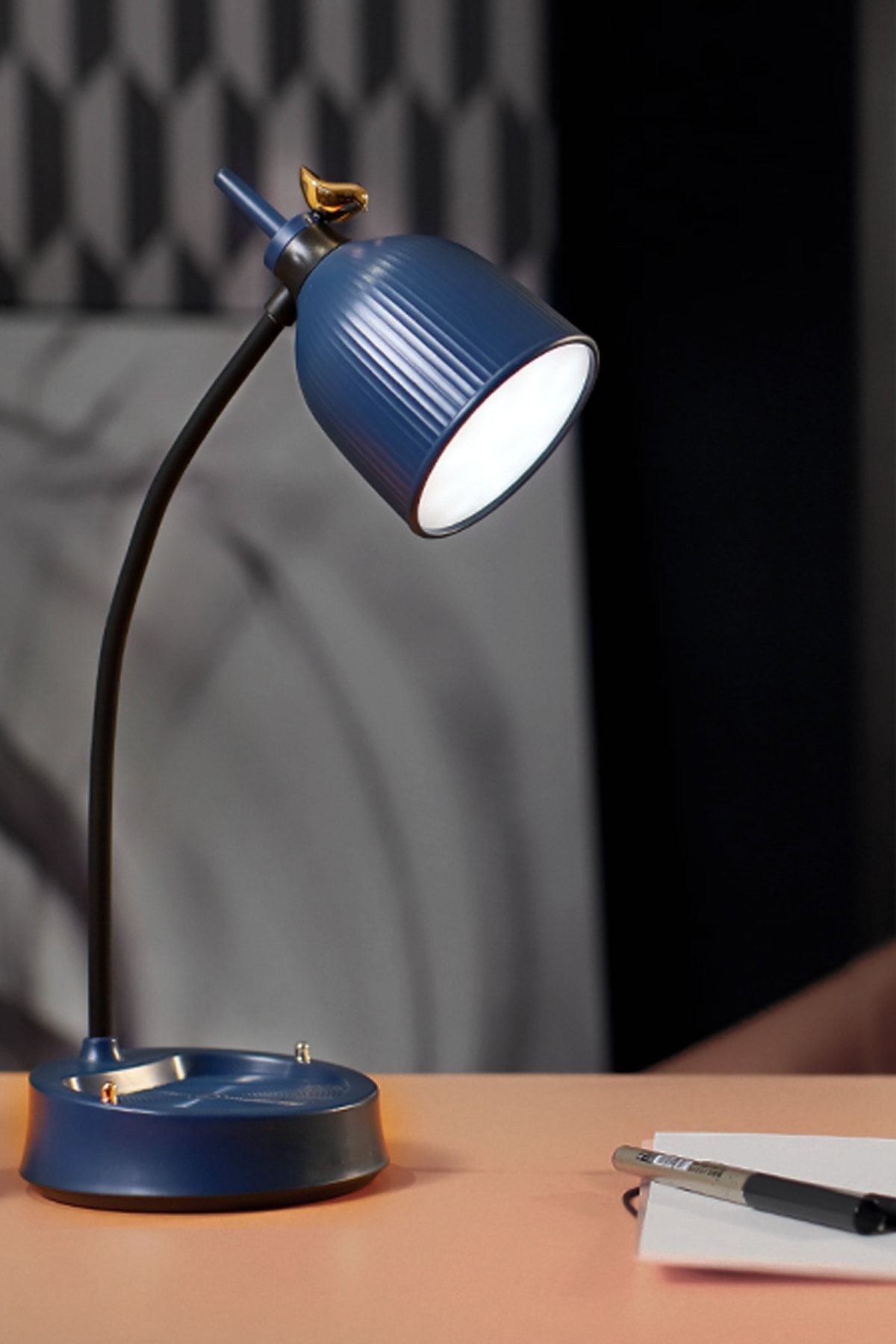 Wlue Şarjlı 30 Led Çalışma Okuma Işığı Kademeli Masa Lambası Ayarlanabilir Renk Tonu Ve Parlaklık