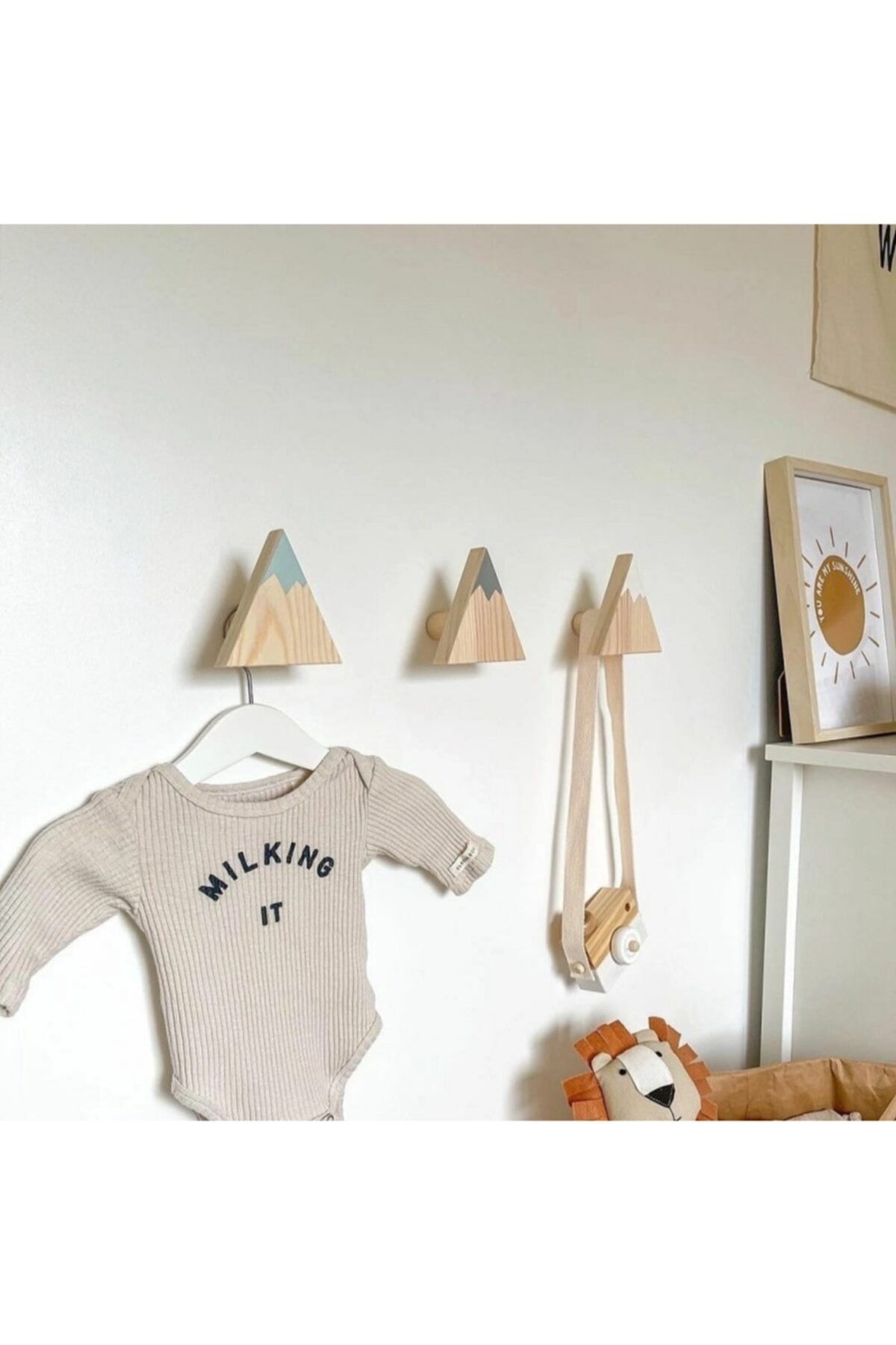 babyroomstore Ahşaap Dağ Figürlü Duvar Askısı